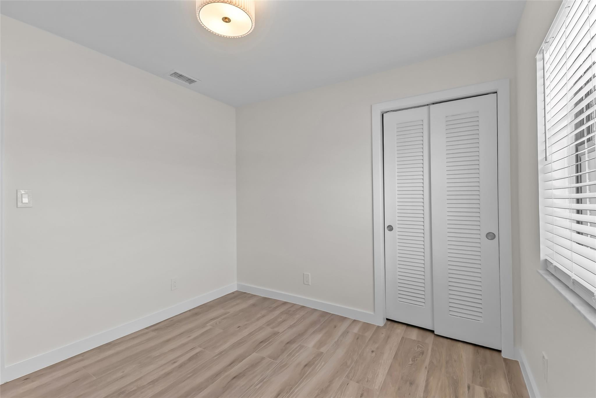 908 LIGHTHOUSE, North Palm Beach FL 33408