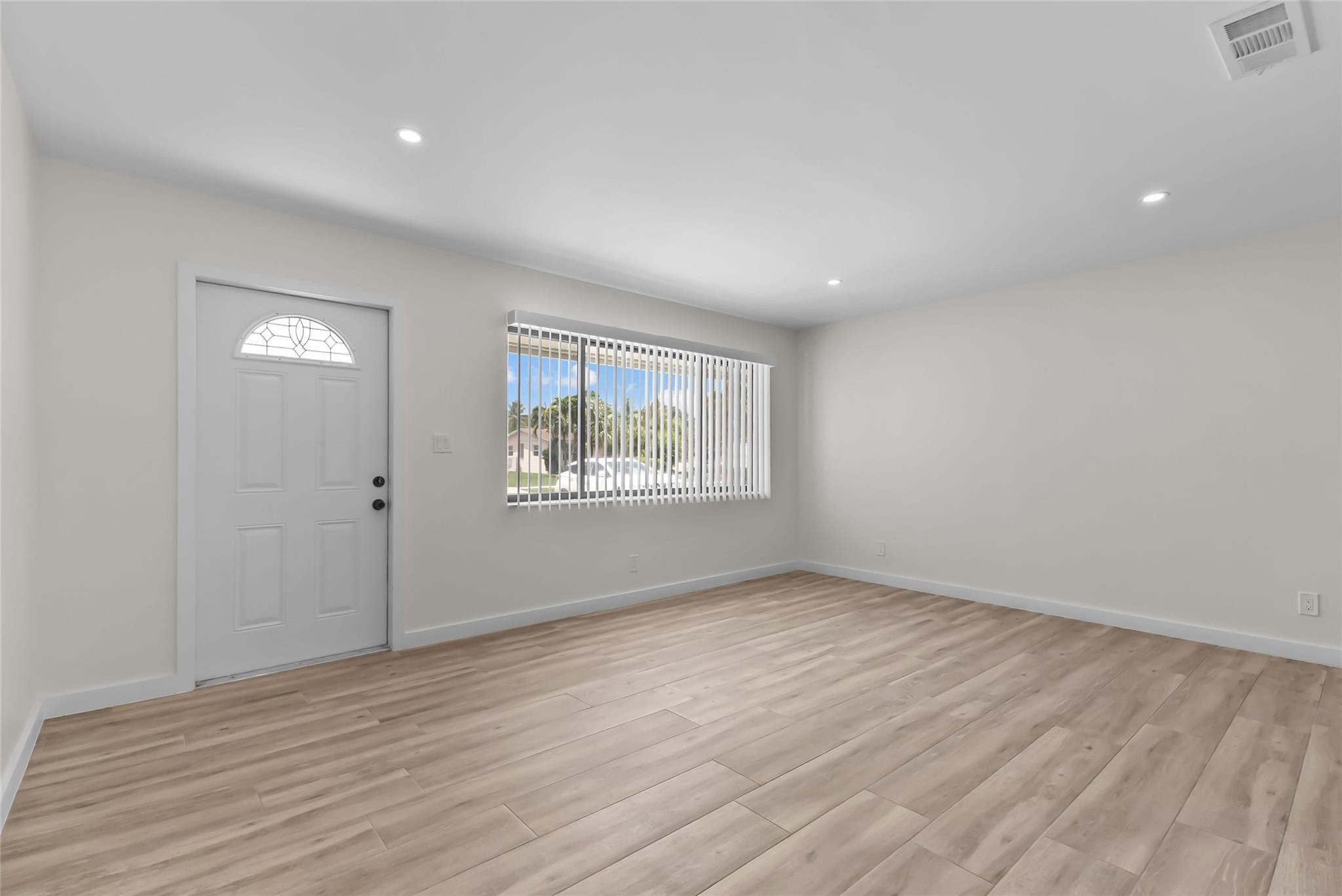 908 LIGHTHOUSE, North Palm Beach FL 33408