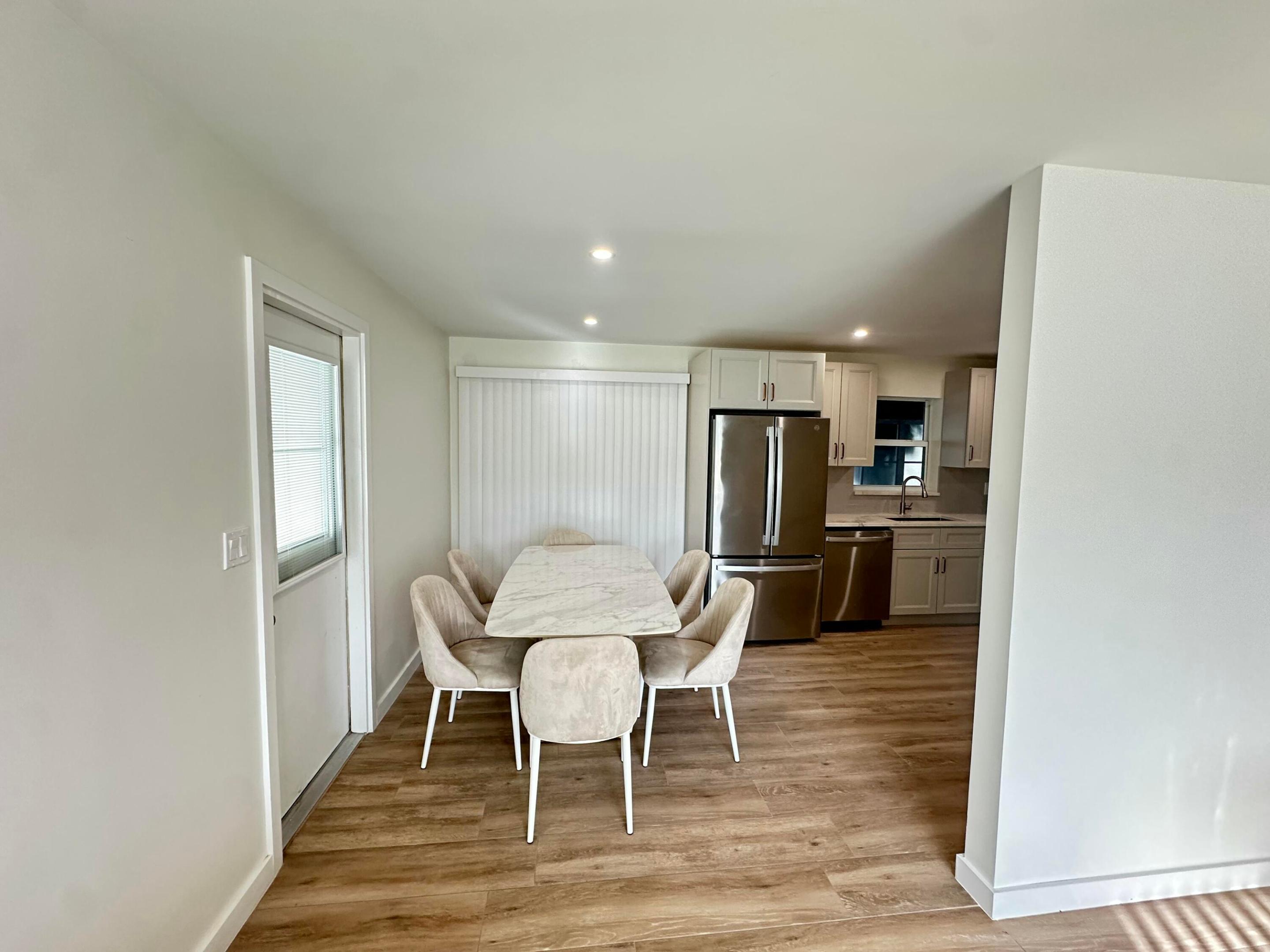 908 LIGHTHOUSE, North Palm Beach FL 33408
