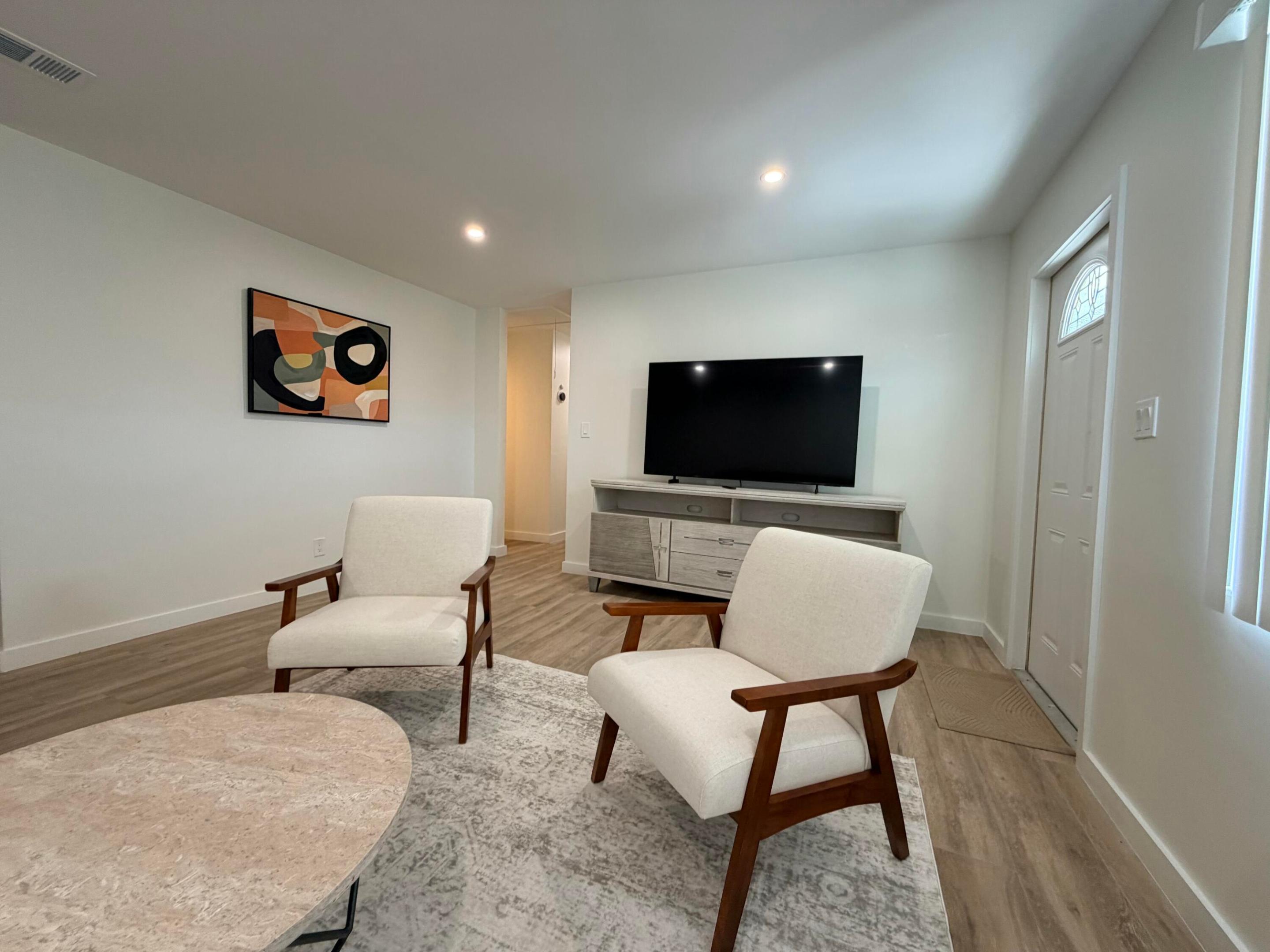 908 LIGHTHOUSE, North Palm Beach FL 33408