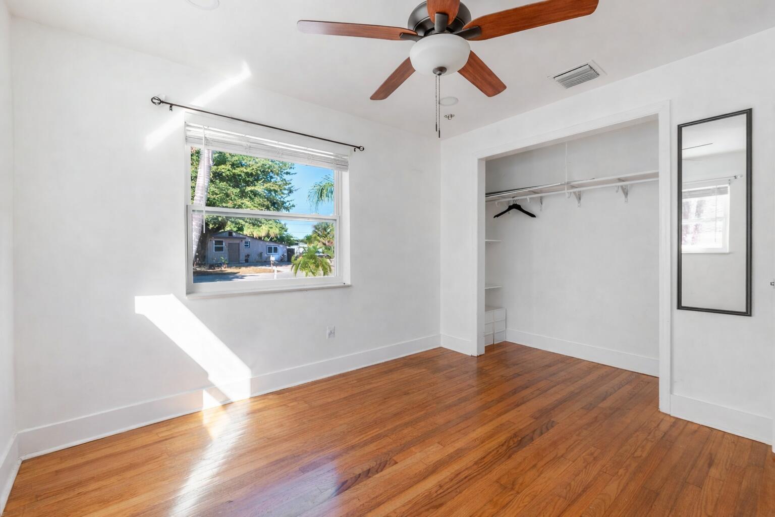 3914 SERUBI, Palm Springs FL 33461