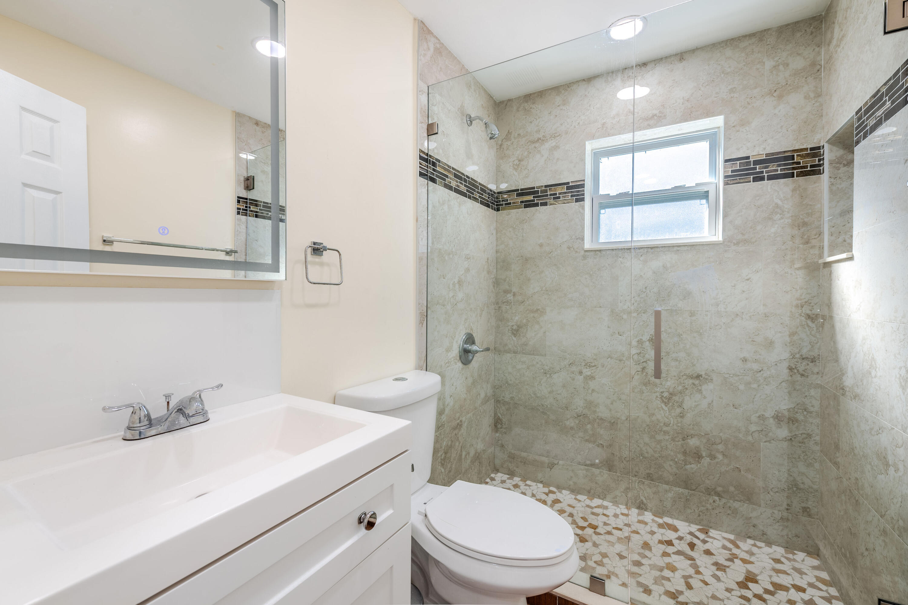 3914 SERUBI, Palm Springs FL 33461