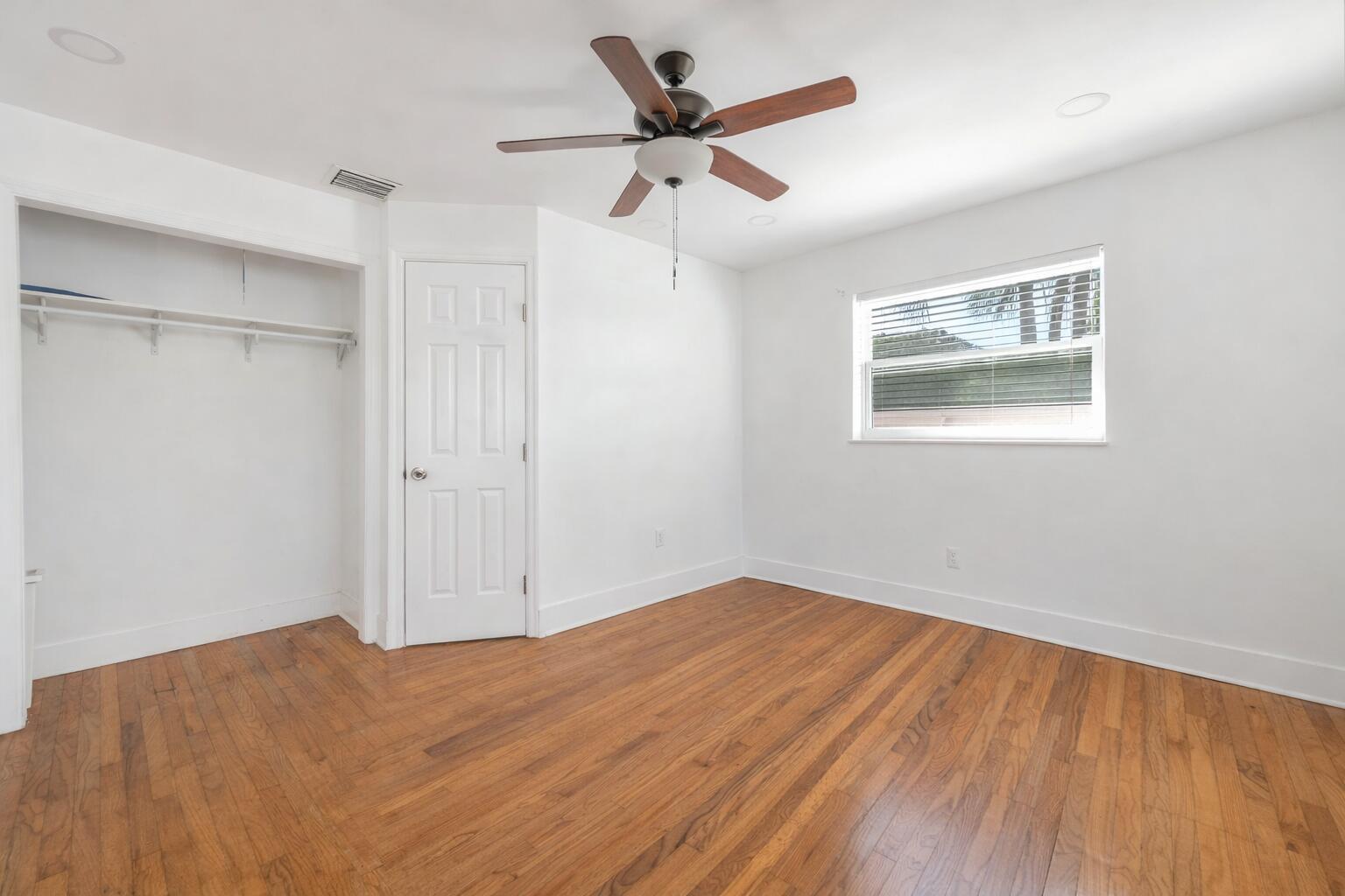 3914 SERUBI, Palm Springs FL 33461