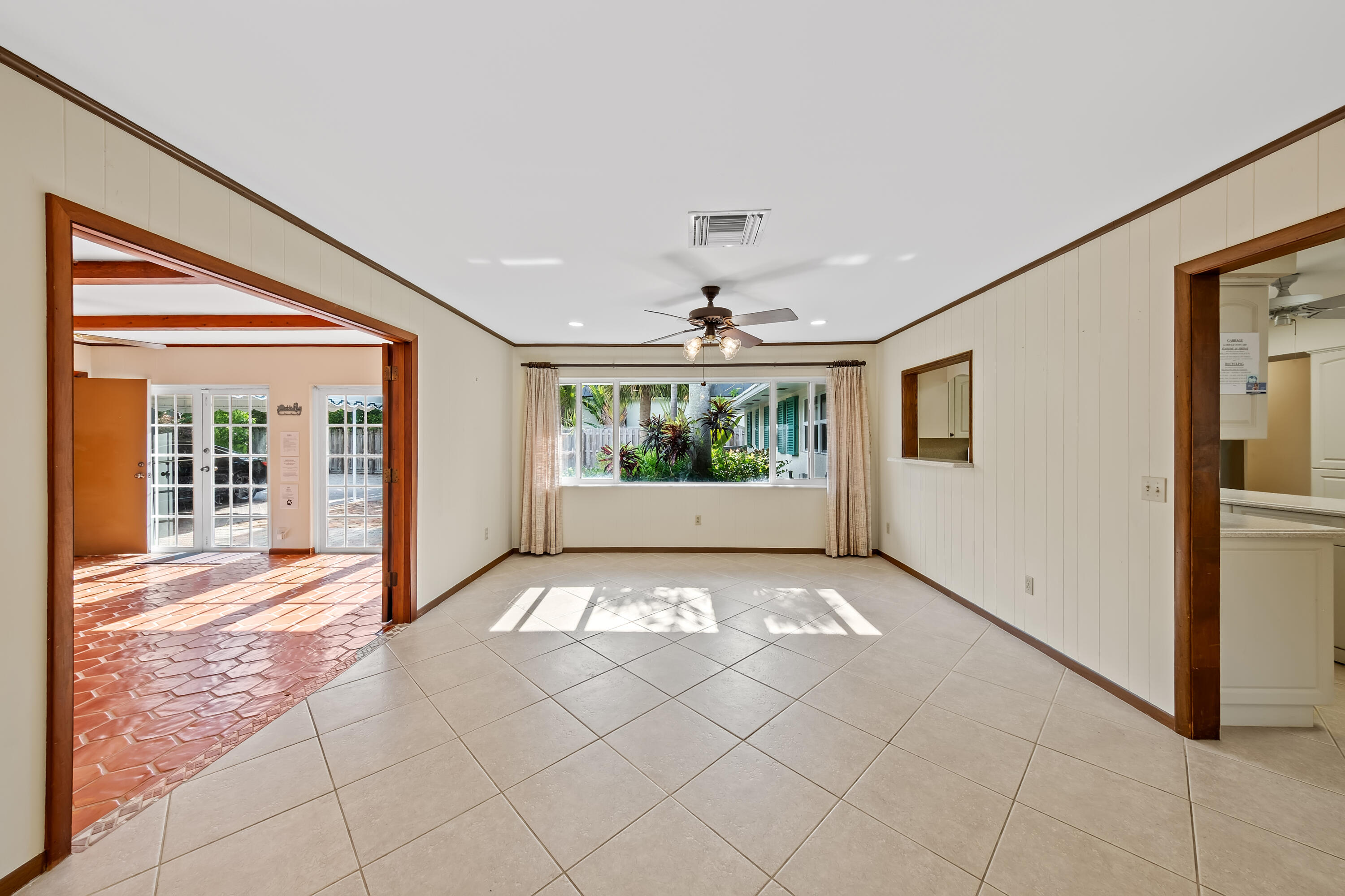 129 Alhambra, West Palm Beach FL 33405