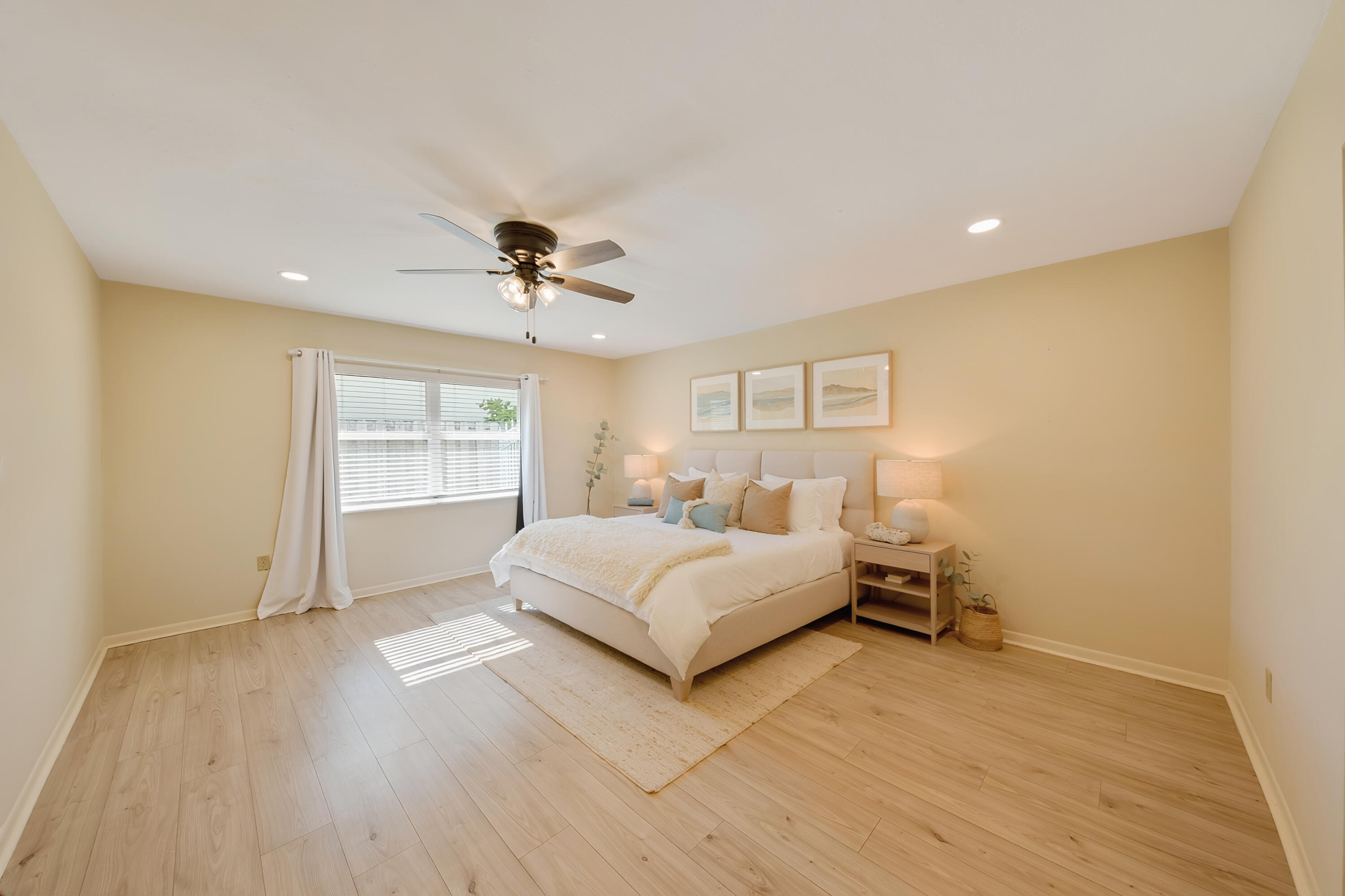 129 Alhambra, West Palm Beach FL 33405