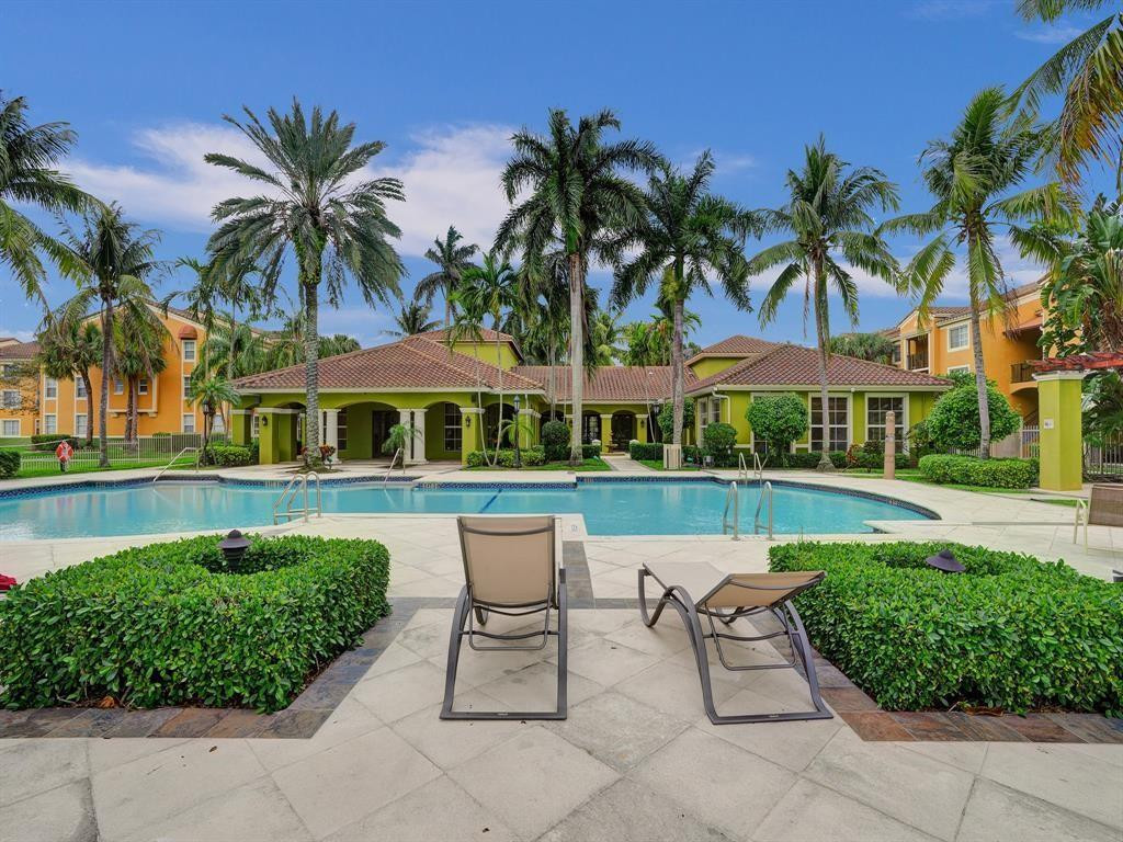 2351 W PRESERVE #303, Miramar FL 33025