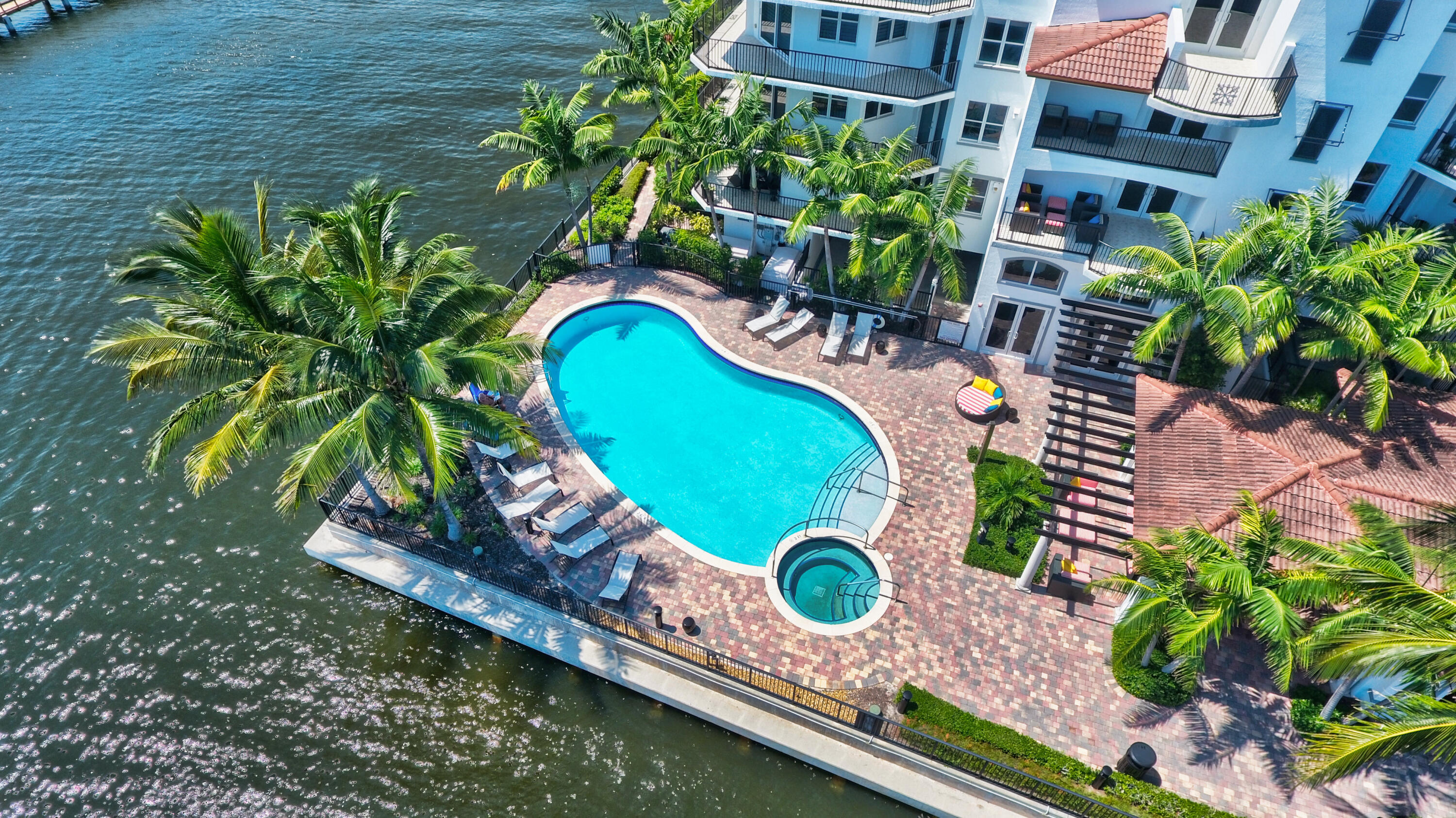 2700 N FEDERAL #306, Boynton Beach FL 33435