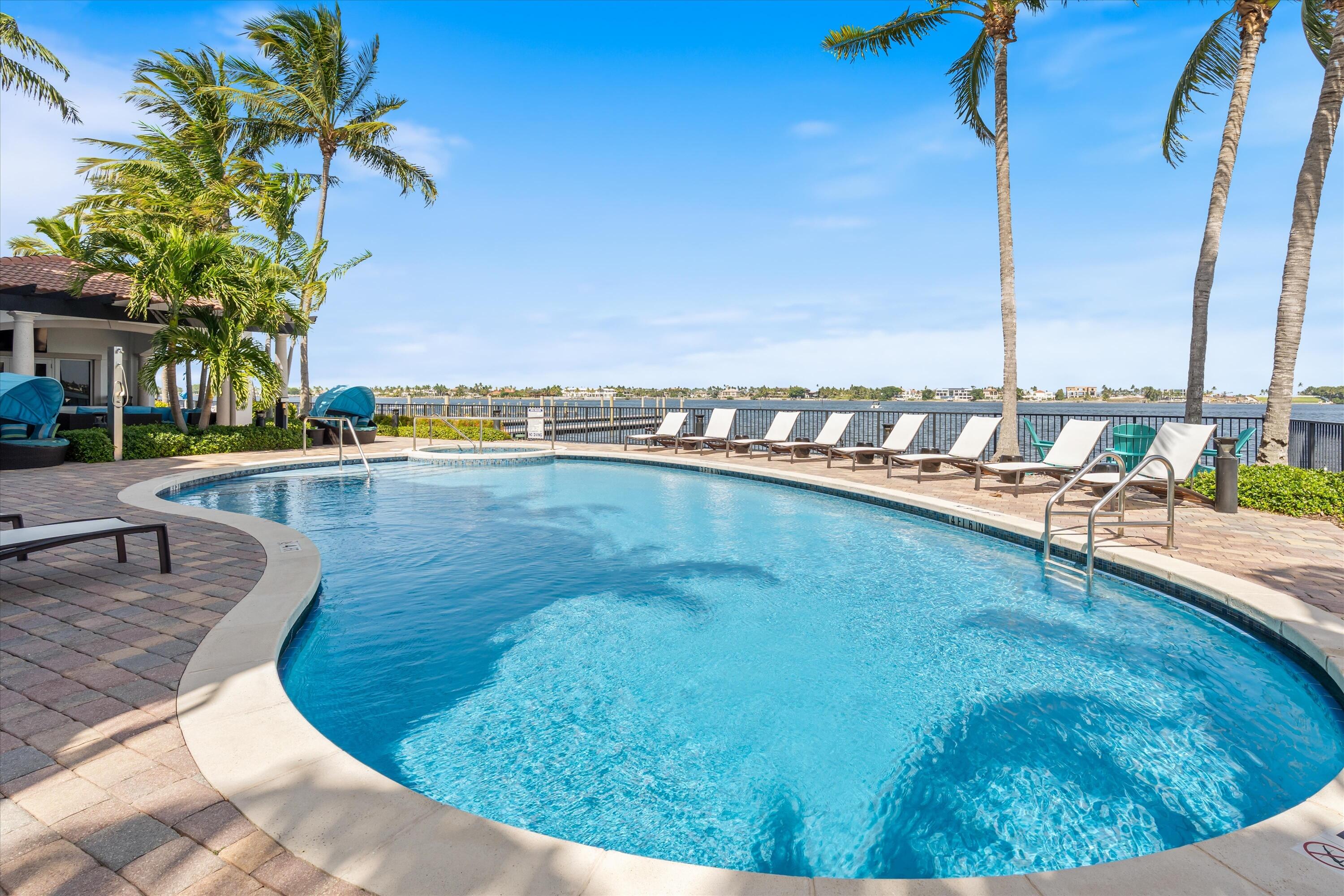 2700 N FEDERAL #306, Boynton Beach FL 33435