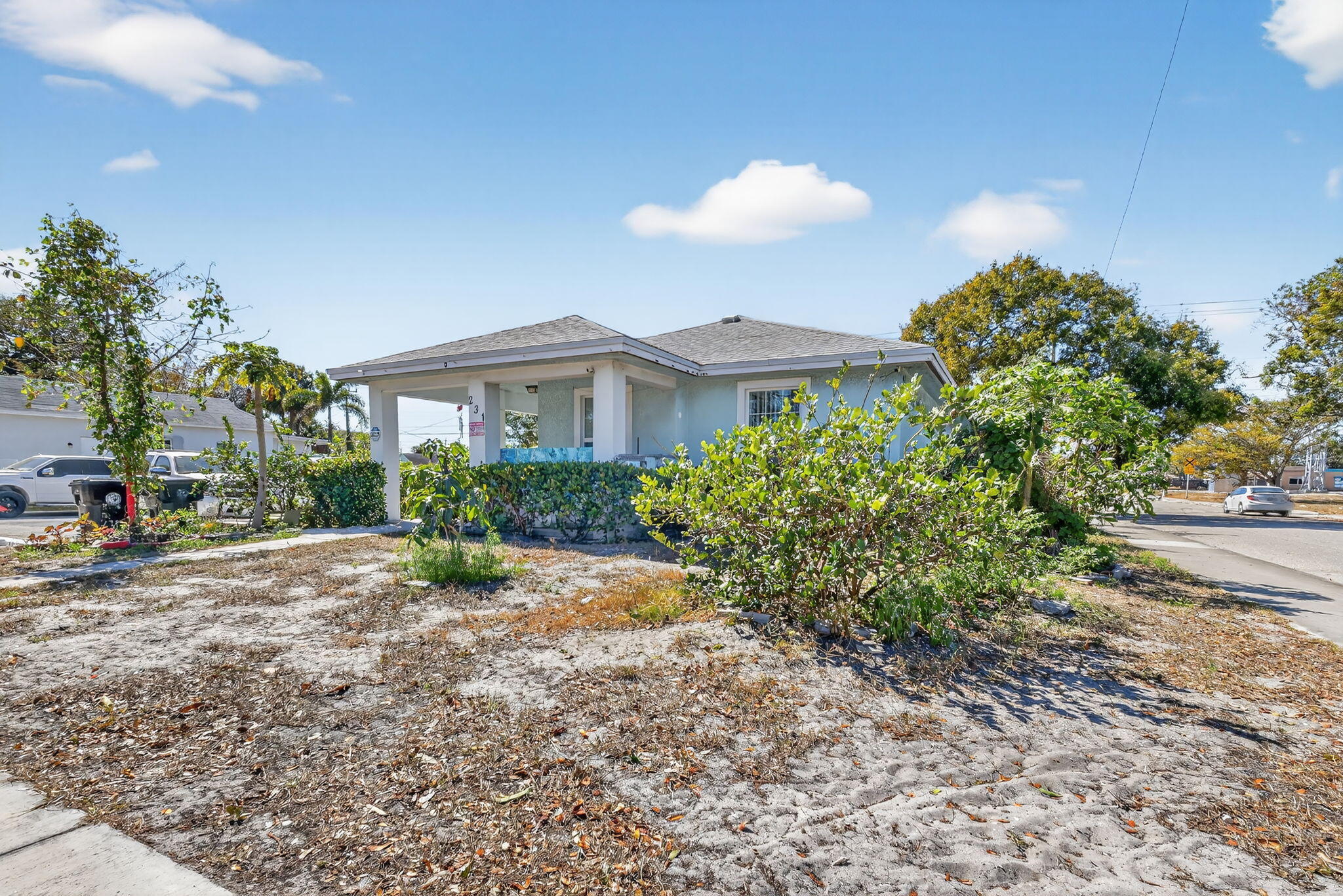 231 N H, Lake Worth FL 33460