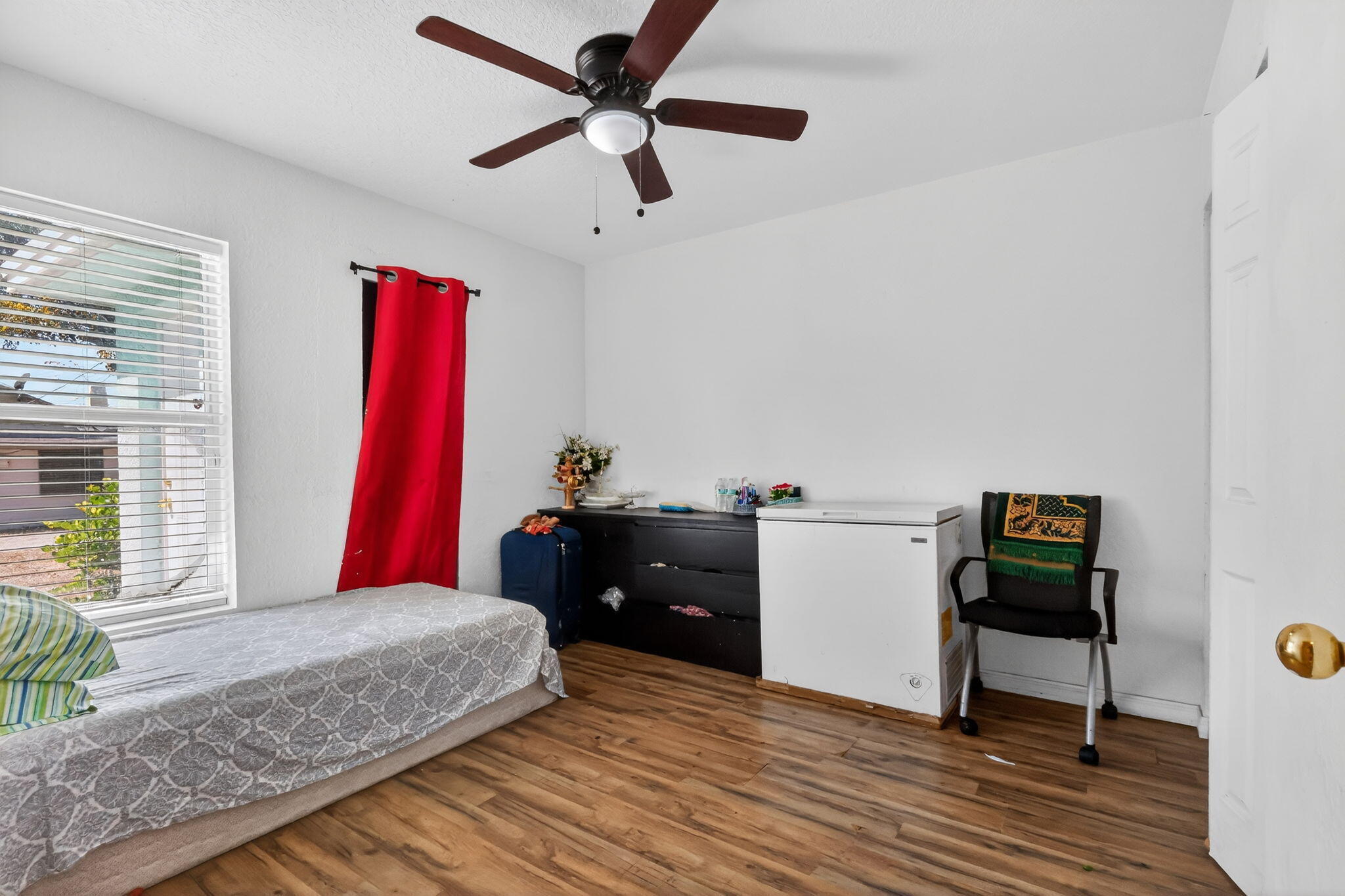 231 N H, Lake Worth FL 33460