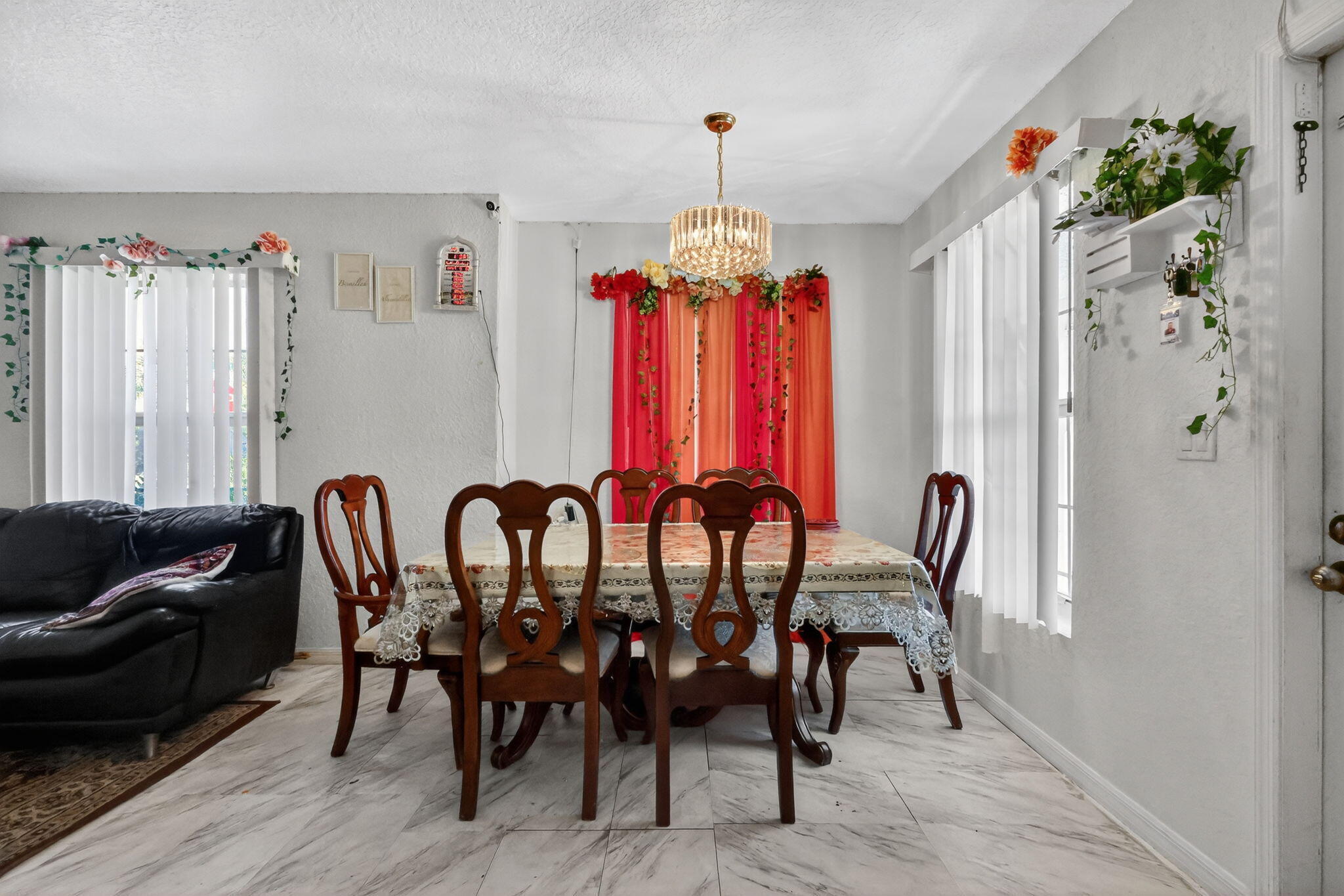 231 N H, Lake Worth FL 33460