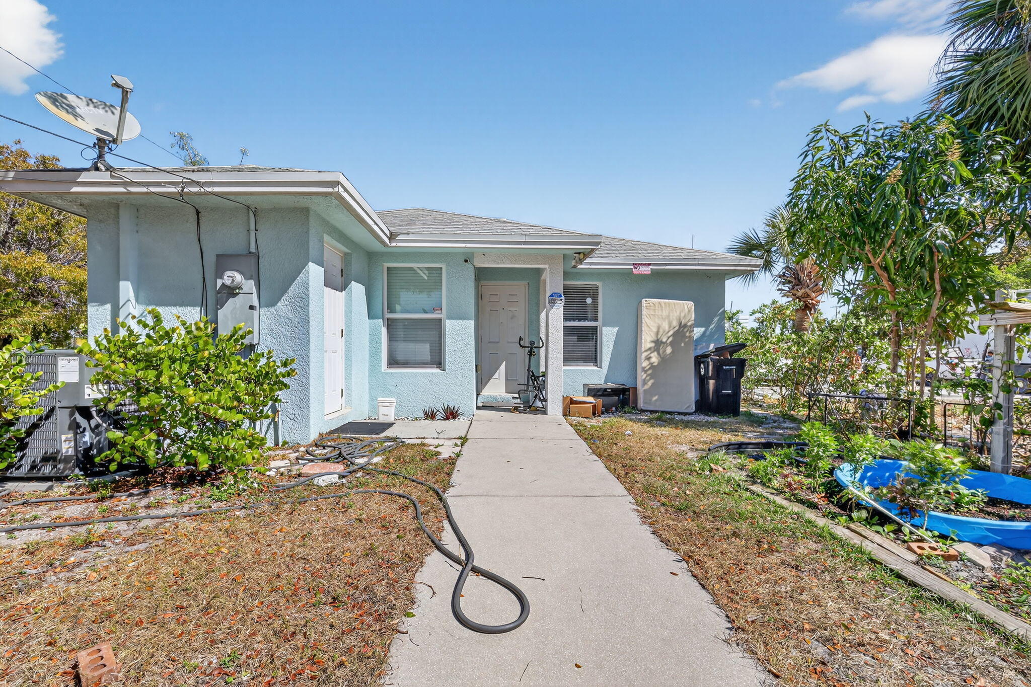 231 N H, Lake Worth FL 33460