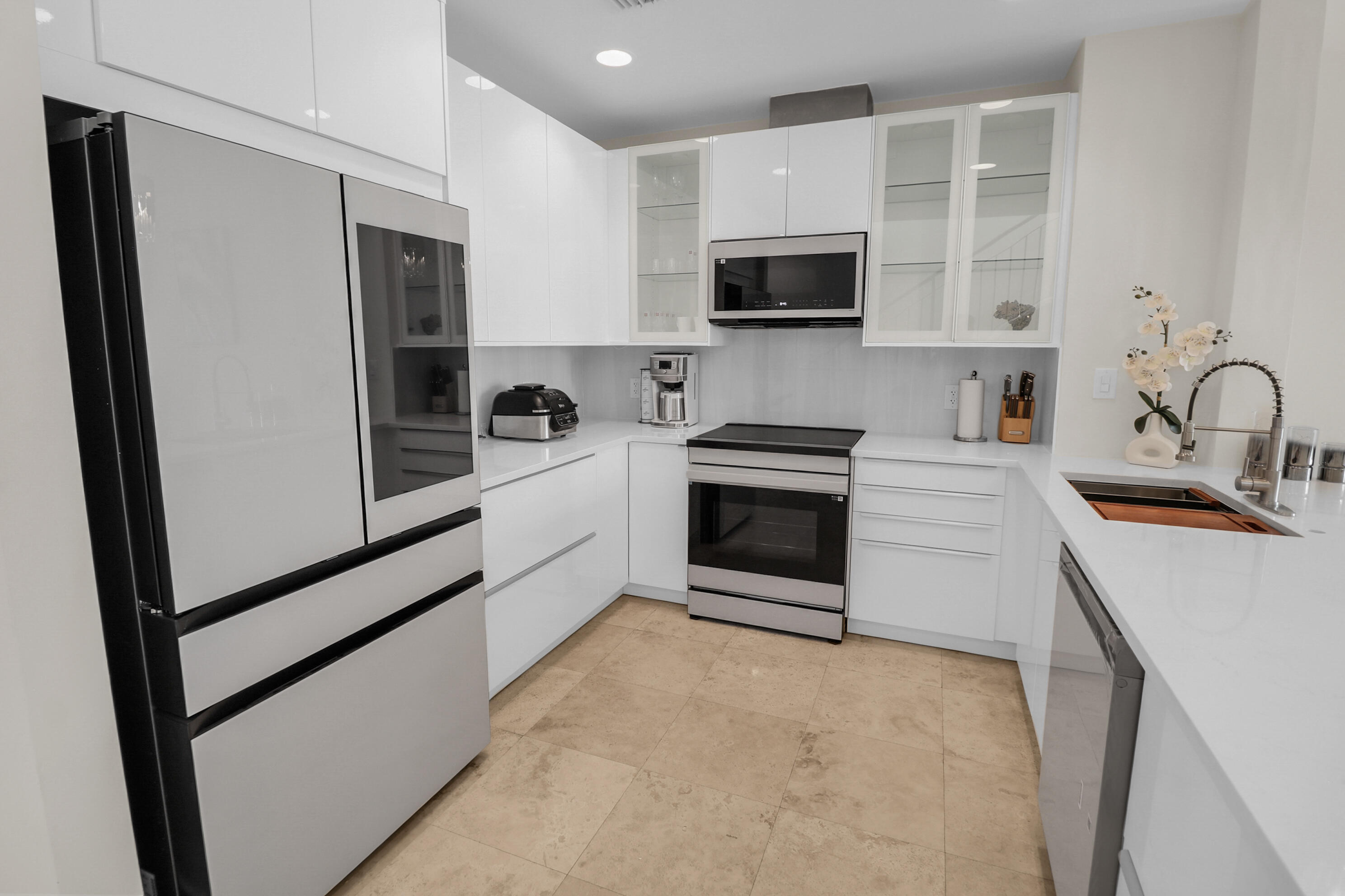 814 NE 19TH, Fort Lauderdale FL 33304
