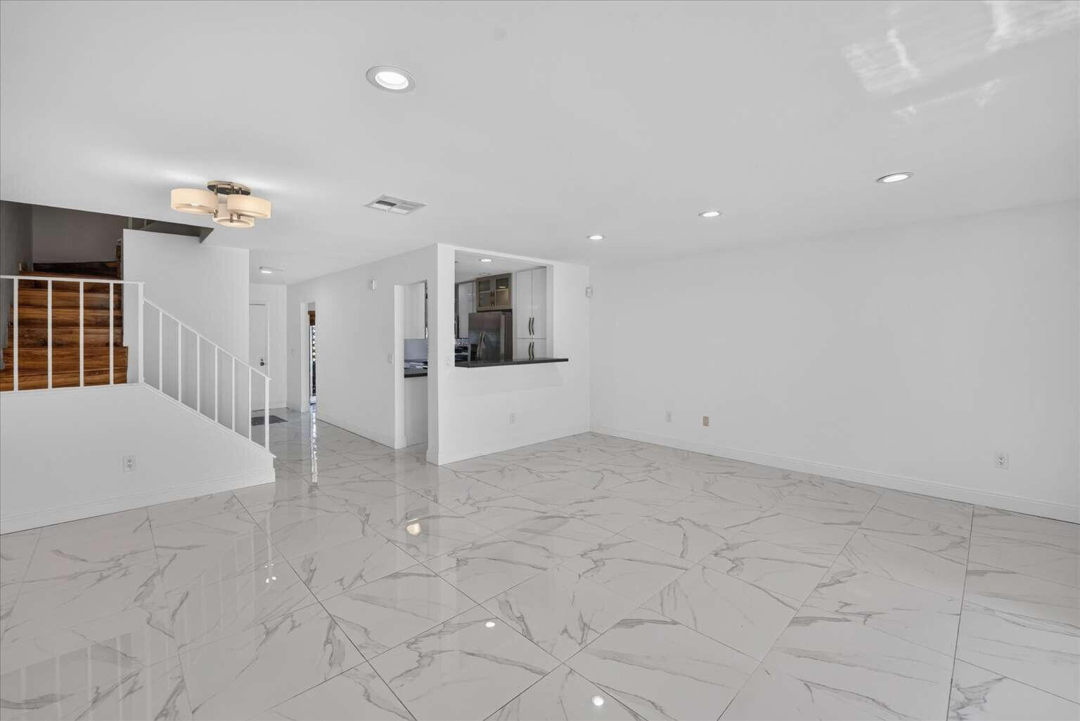 21682 Cypress #11d, Boca Raton FL 33433