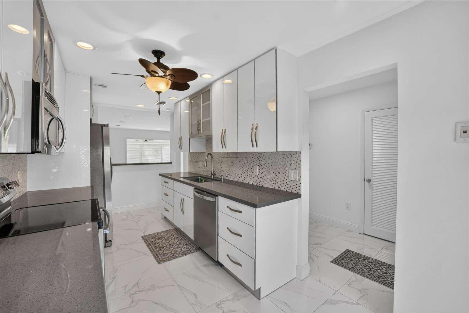 21682 Cypress #11d, Boca Raton FL 33433