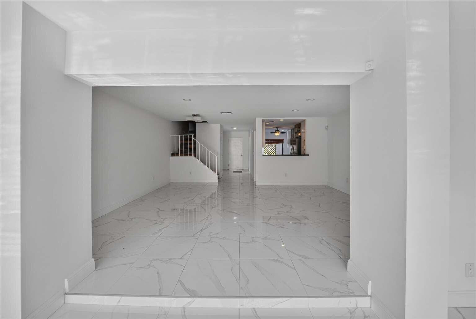 21682 Cypress #11d, Boca Raton FL 33433