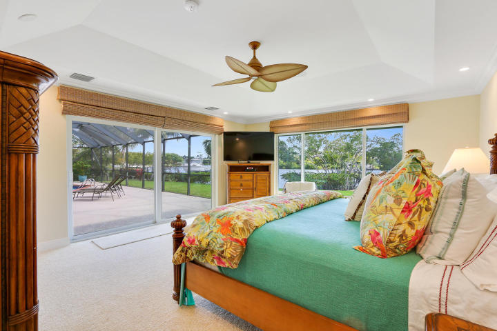 35 Saddleback, Jupiter FL 33469