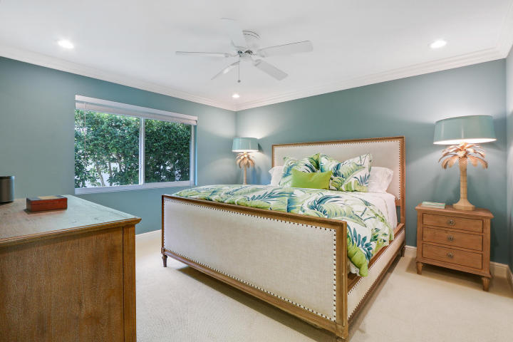 35 Saddleback, Jupiter FL 33469