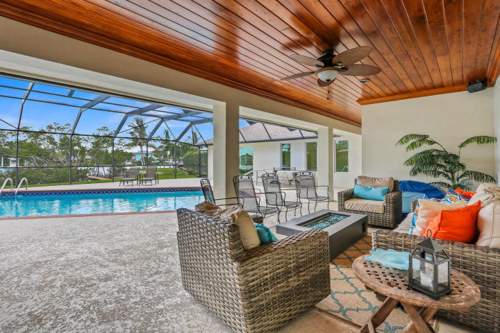 35 Saddleback, Jupiter FL 33469