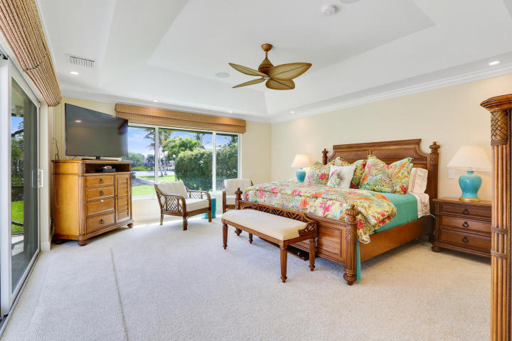 35 Saddleback, Jupiter FL 33469