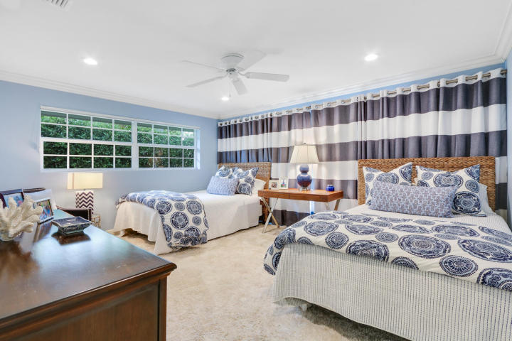 35 Saddleback, Jupiter FL 33469
