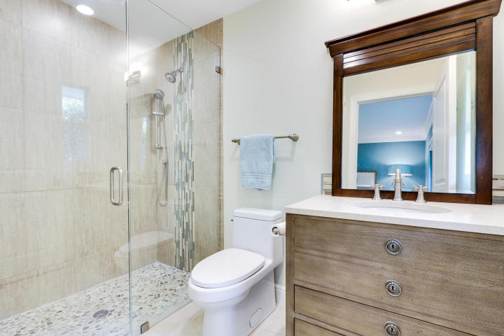 35 Saddleback, Jupiter FL 33469