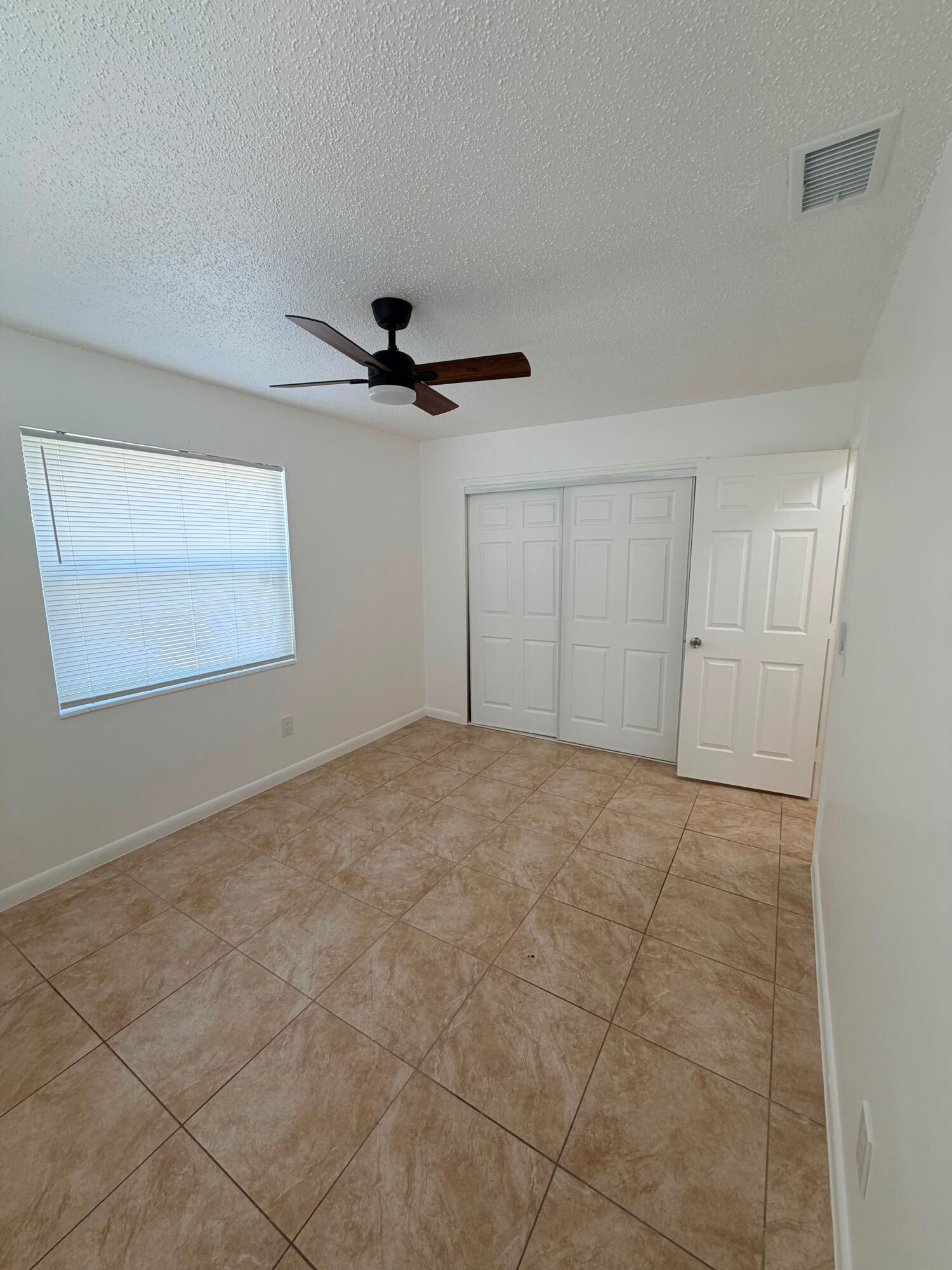 1130 N F #A, Lake Worth FL 33460