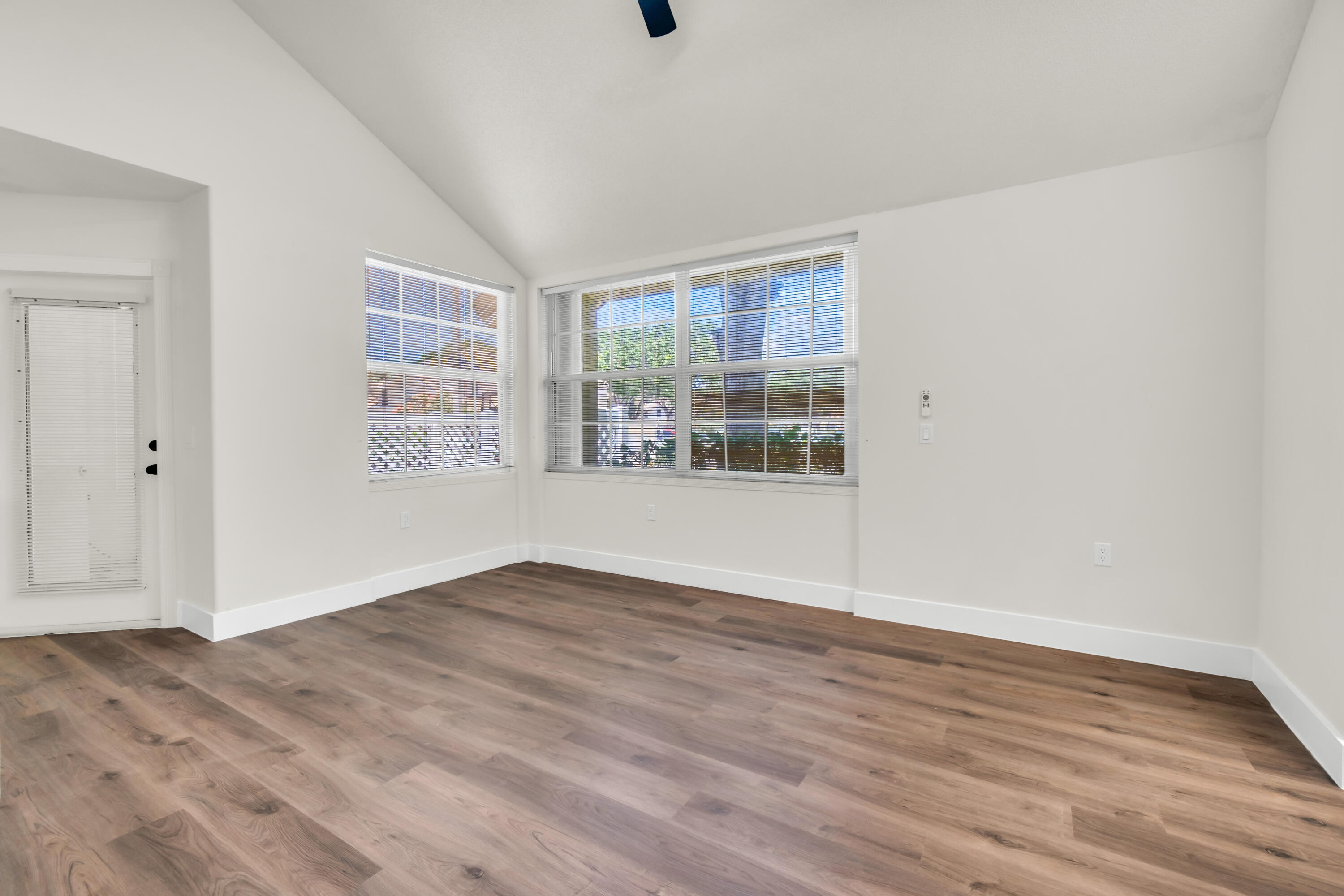 8120 NORTHBORO #20A, Lake Clarke Shores FL 33406