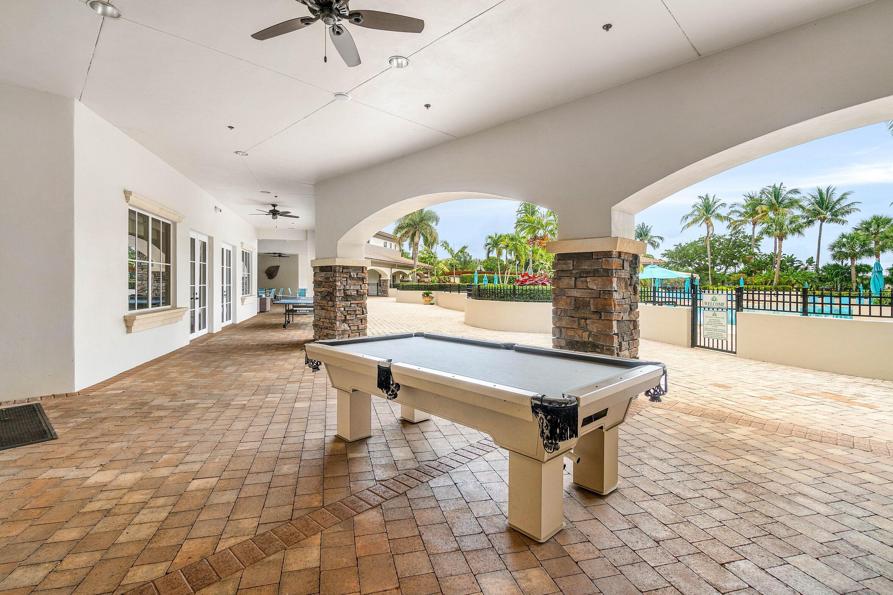 542 TOMAHAWK, Palm Beach Gardens FL 33410