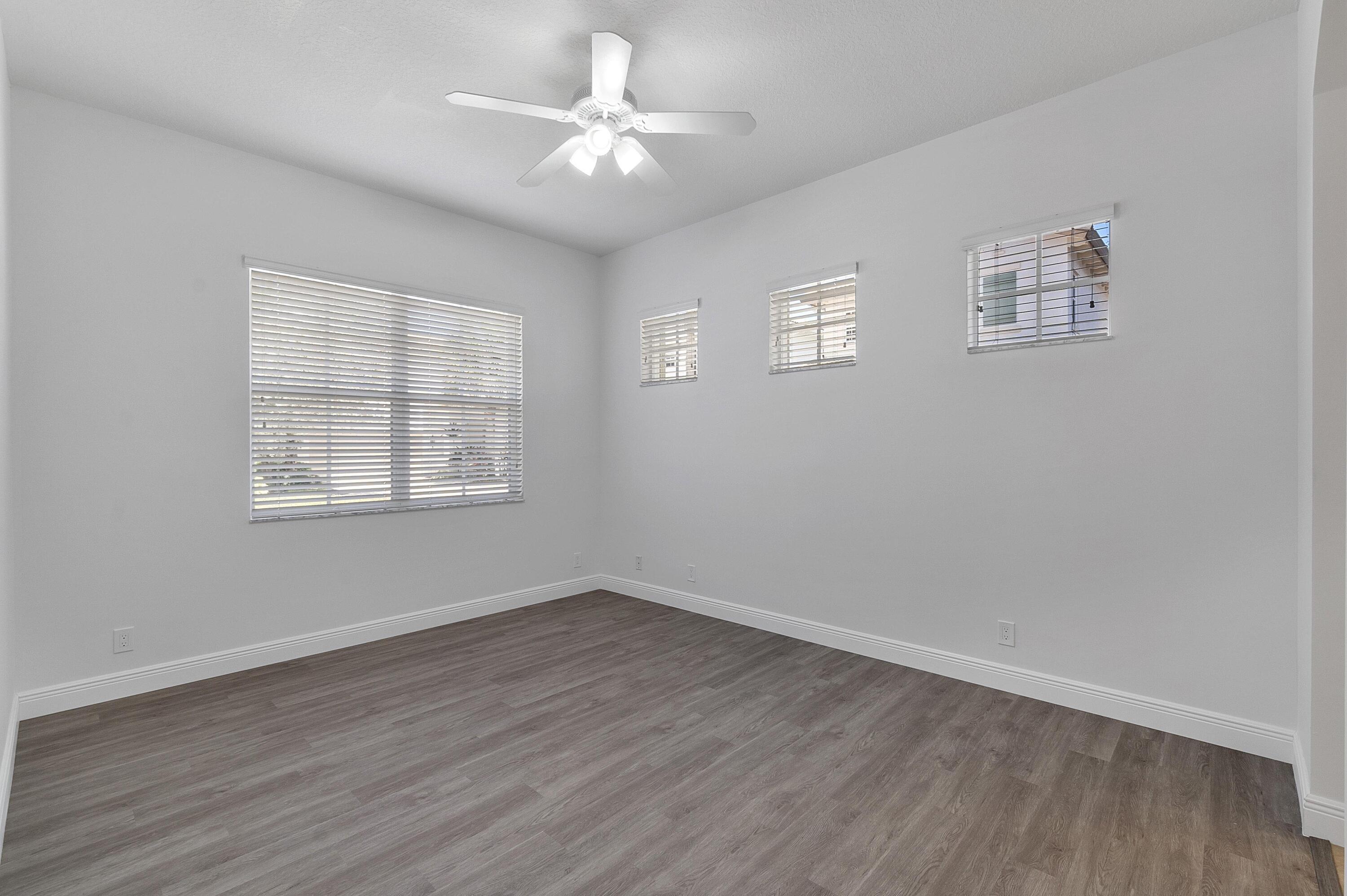 542 TOMAHAWK, Palm Beach Gardens FL 33410