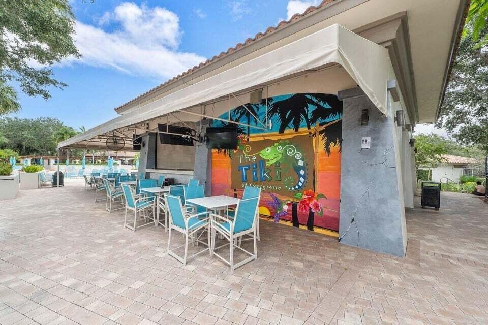 542 TOMAHAWK, Palm Beach Gardens FL 33410