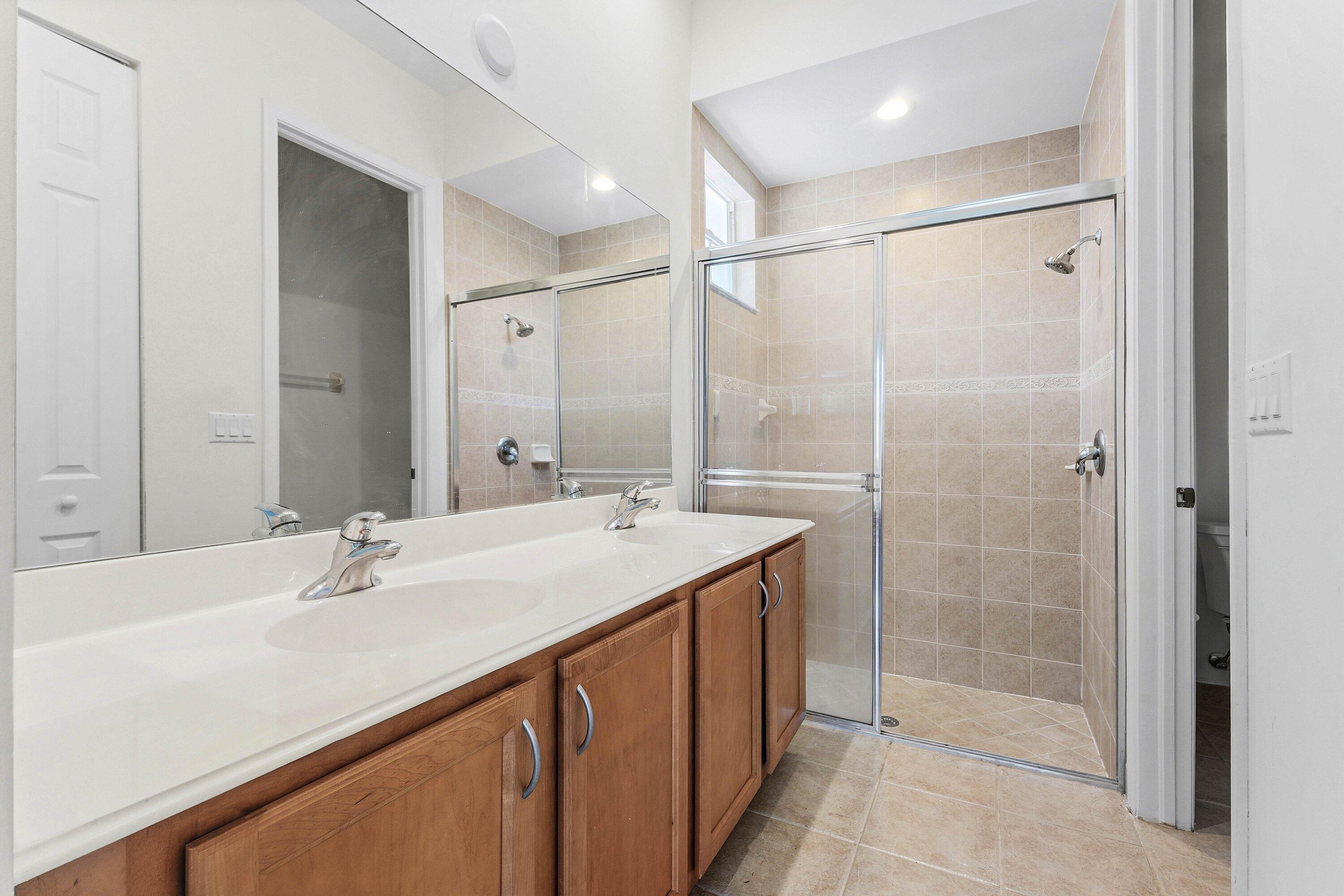 542 TOMAHAWK, Palm Beach Gardens FL 33410