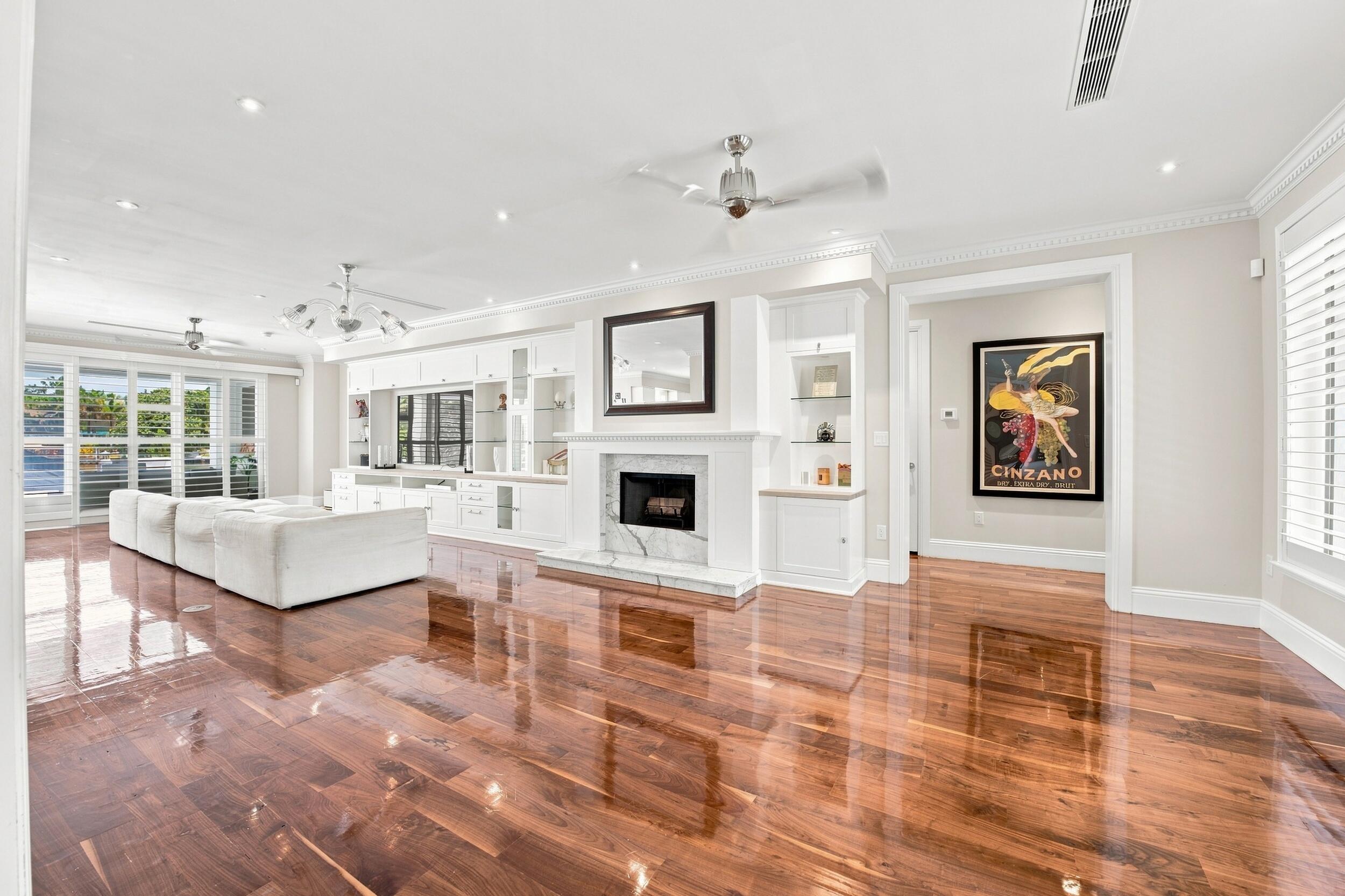 2009 NE 21ST, Fort Lauderdale FL 33305