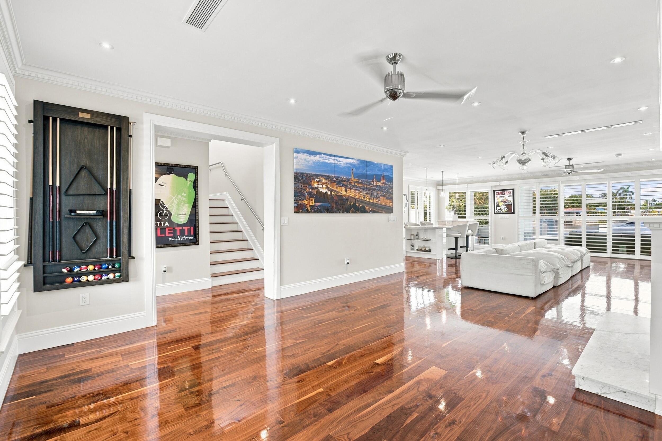 2009 NE 21ST, Fort Lauderdale FL 33305