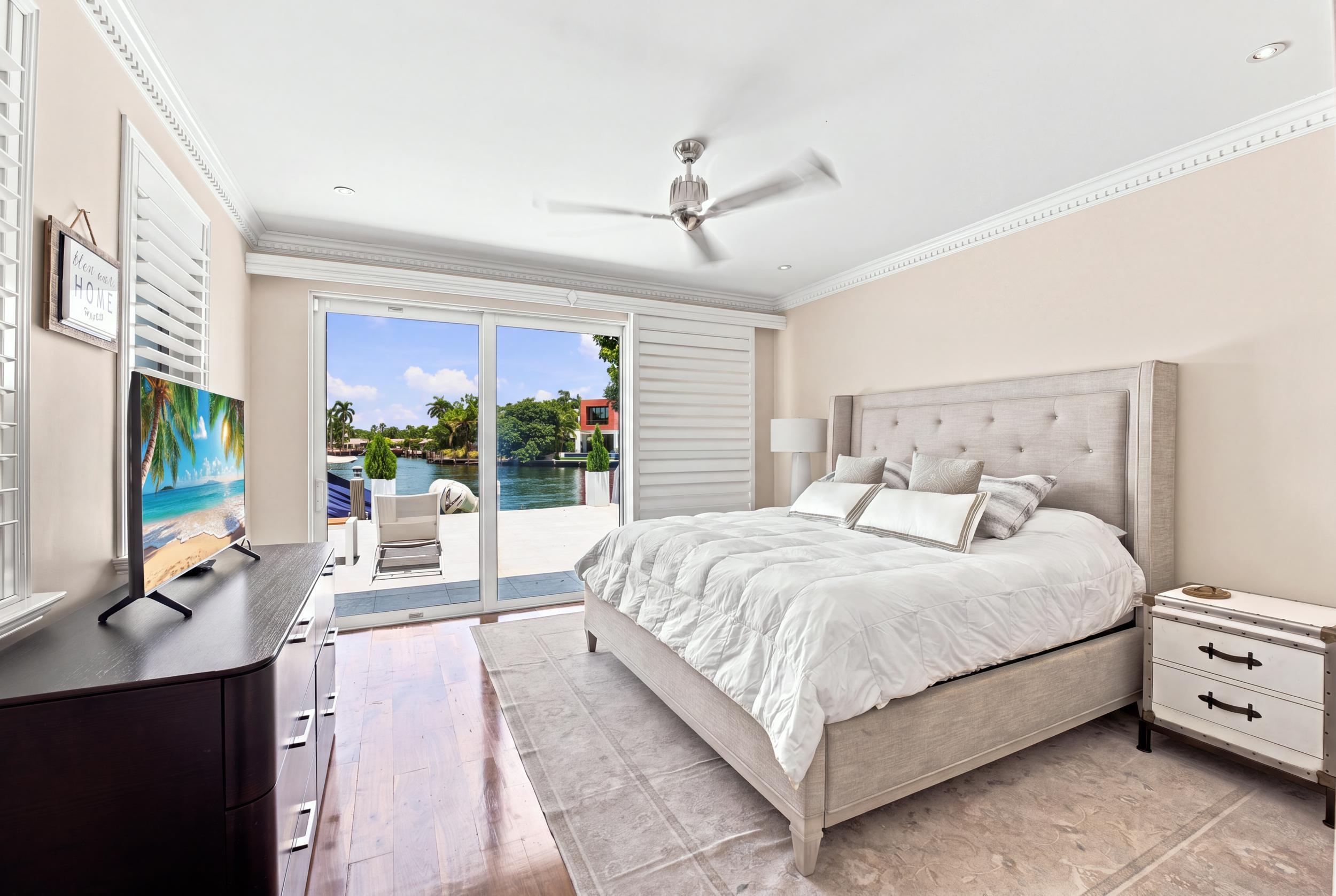 2009 NE 21ST, Fort Lauderdale FL 33305