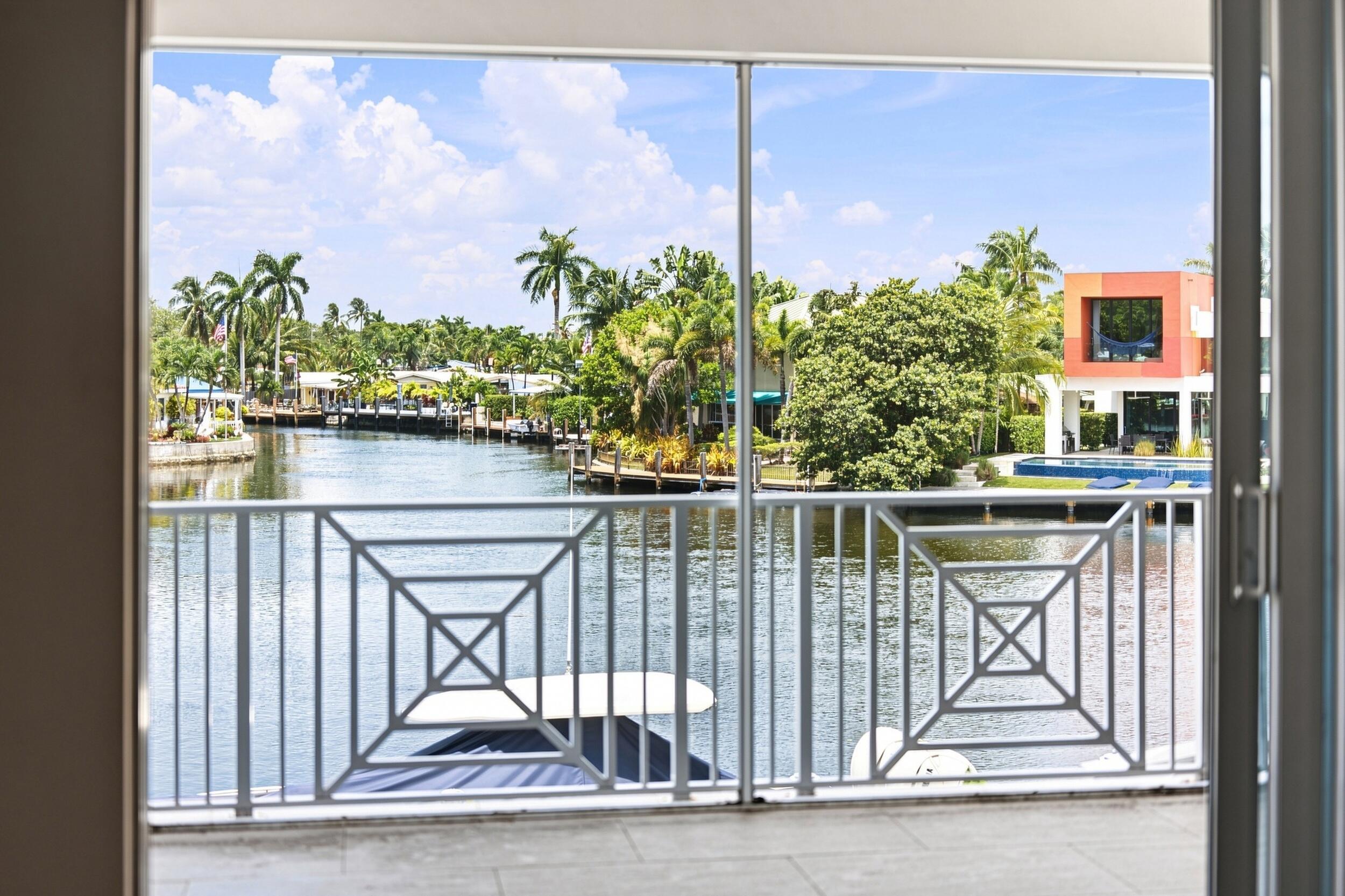 2009 NE 21ST, Fort Lauderdale FL 33305