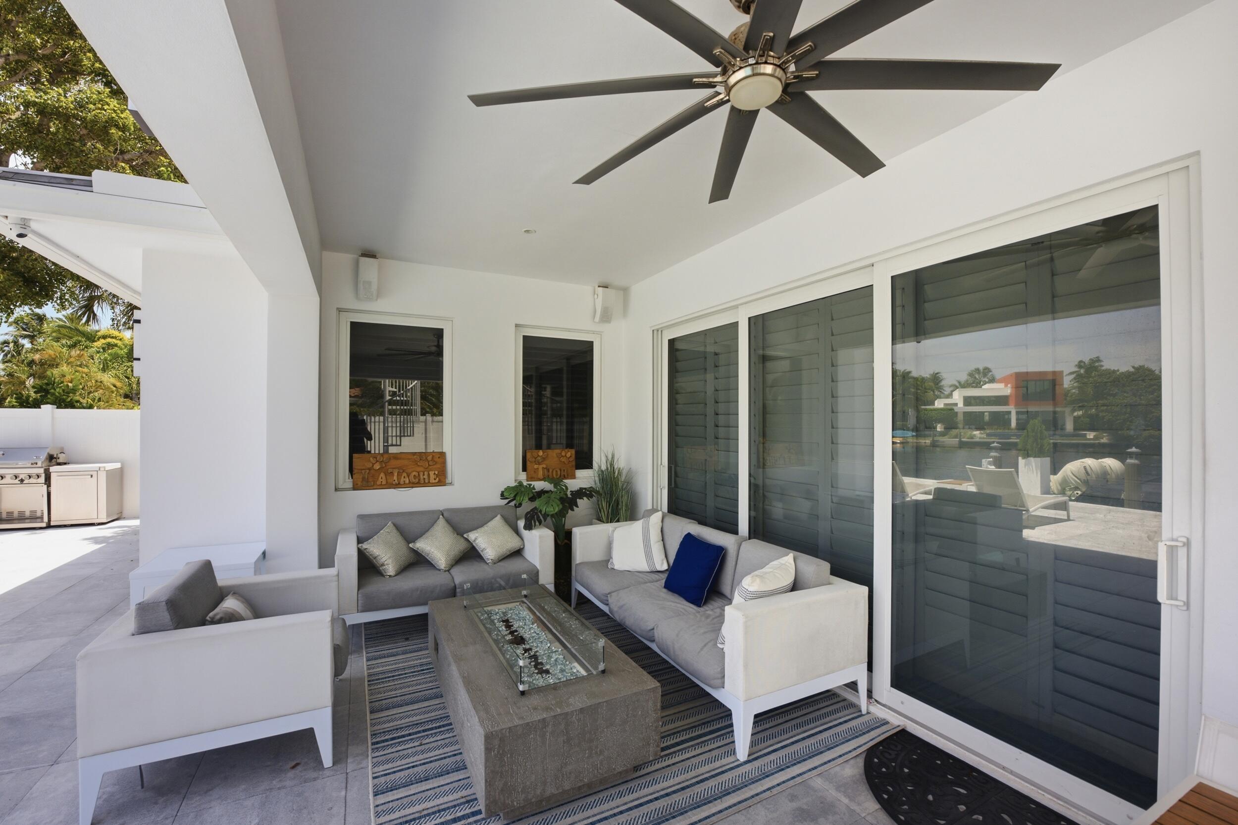 2009 NE 21ST, Fort Lauderdale FL 33305