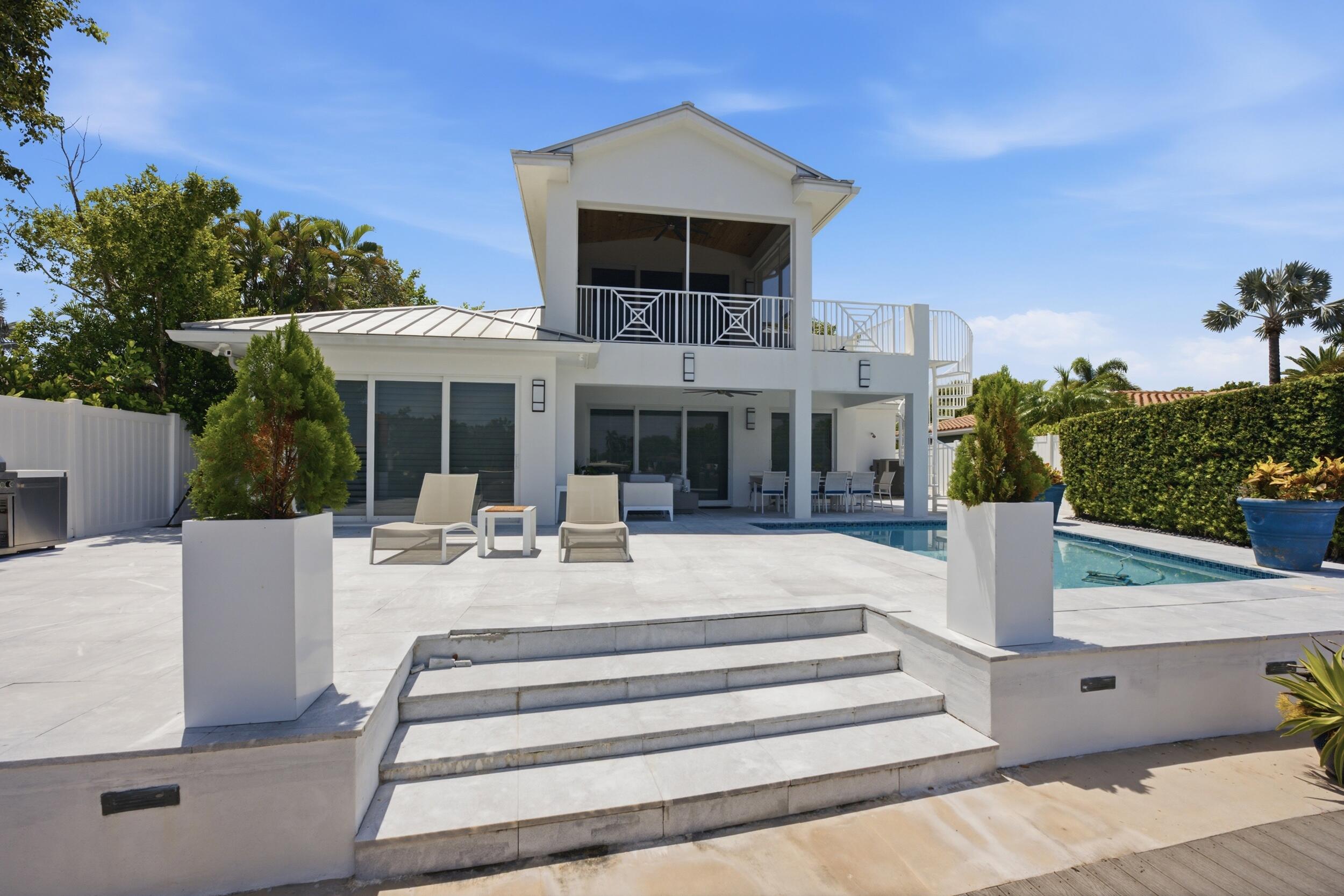 2009 NE 21ST, Fort Lauderdale FL 33305