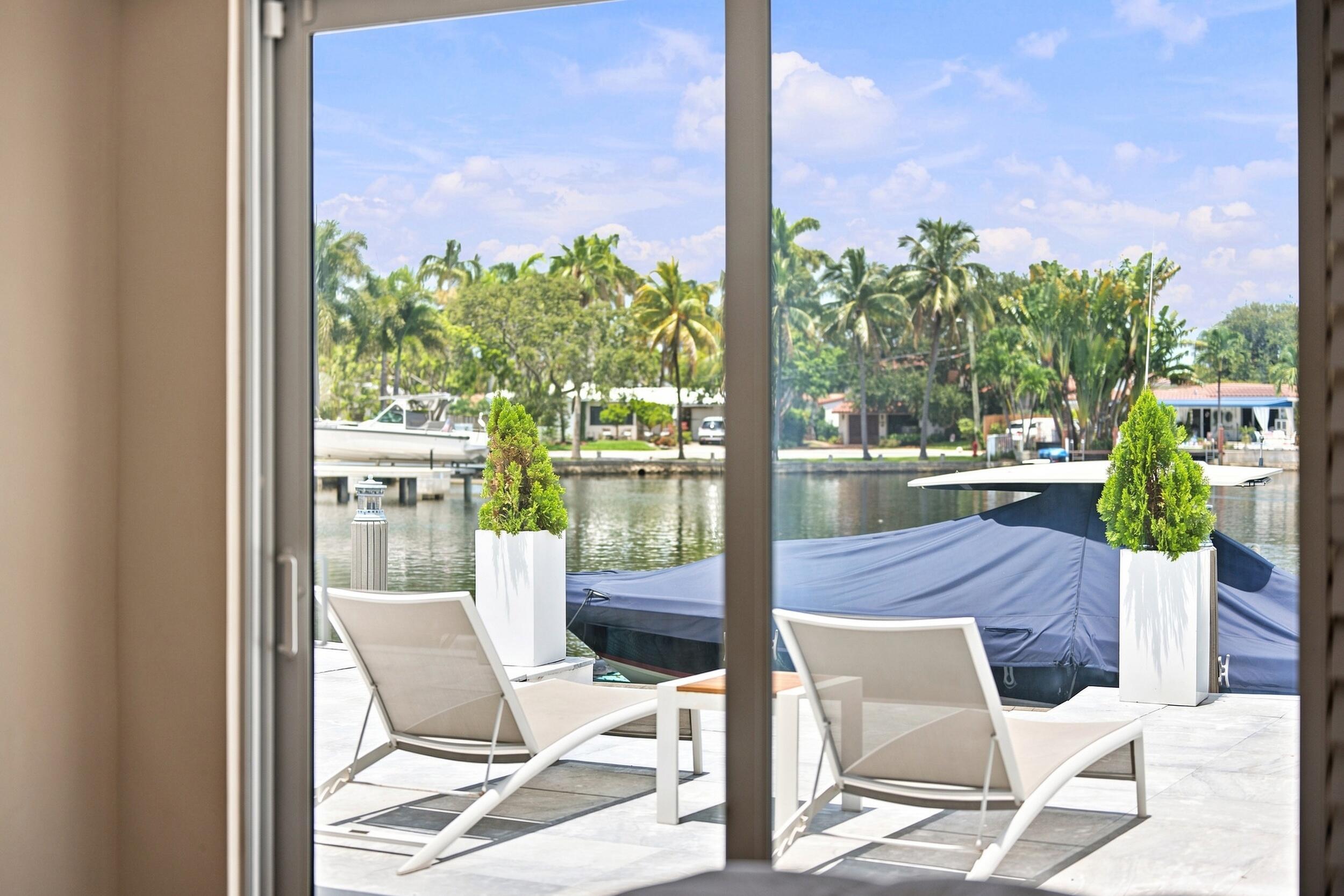 2009 NE 21ST, Fort Lauderdale FL 33305