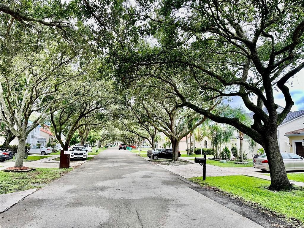 2710 BOGOTA, Cooper City FL 33026
