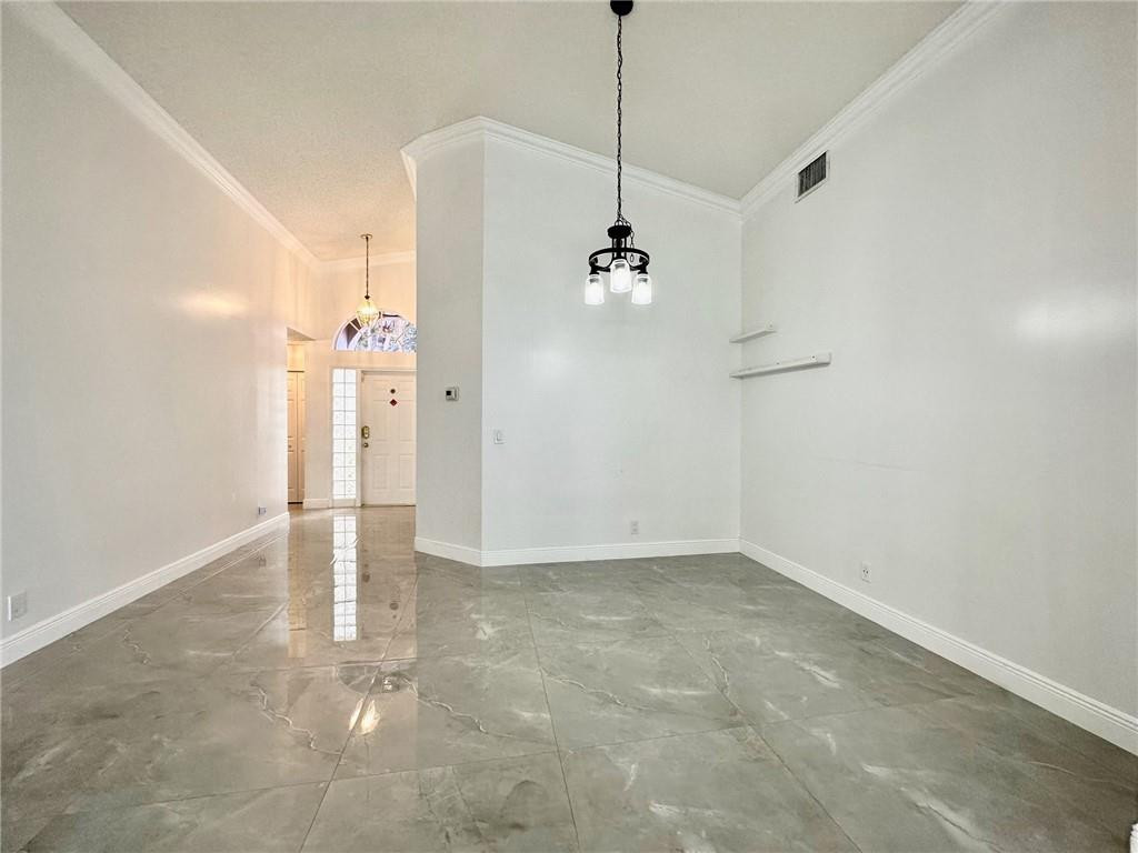2710 BOGOTA, Cooper City FL 33026