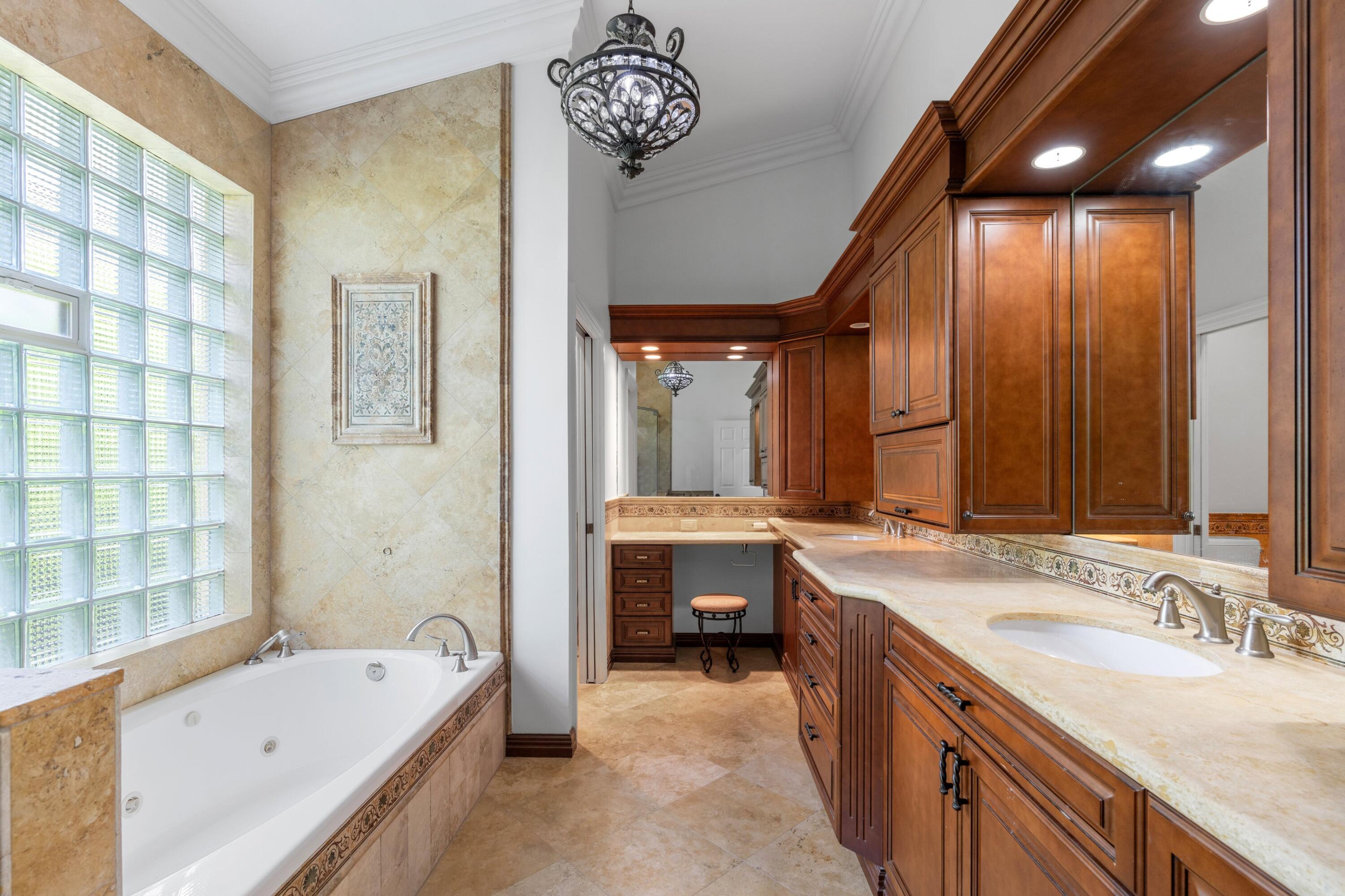 7795 LA CORNICHE, Boca Raton FL 33433