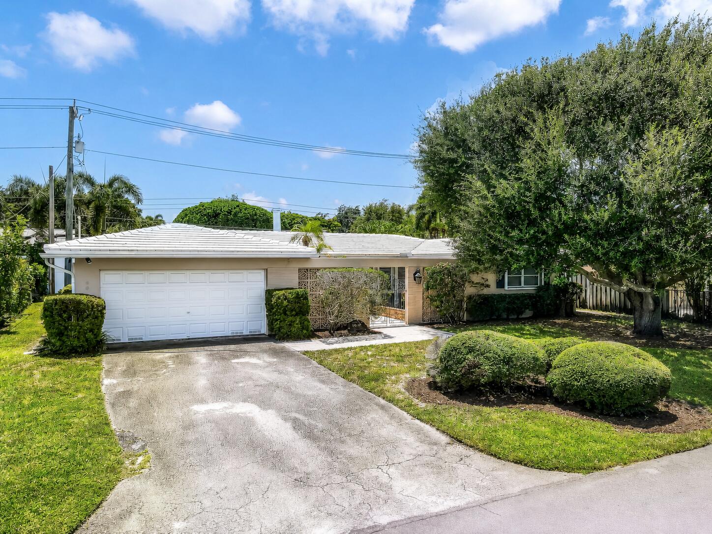 2610 NE 40TH, Fort Lauderdale FL 33308