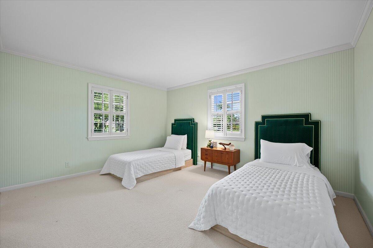 1000 Country Club, North Palm Beach FL 33408