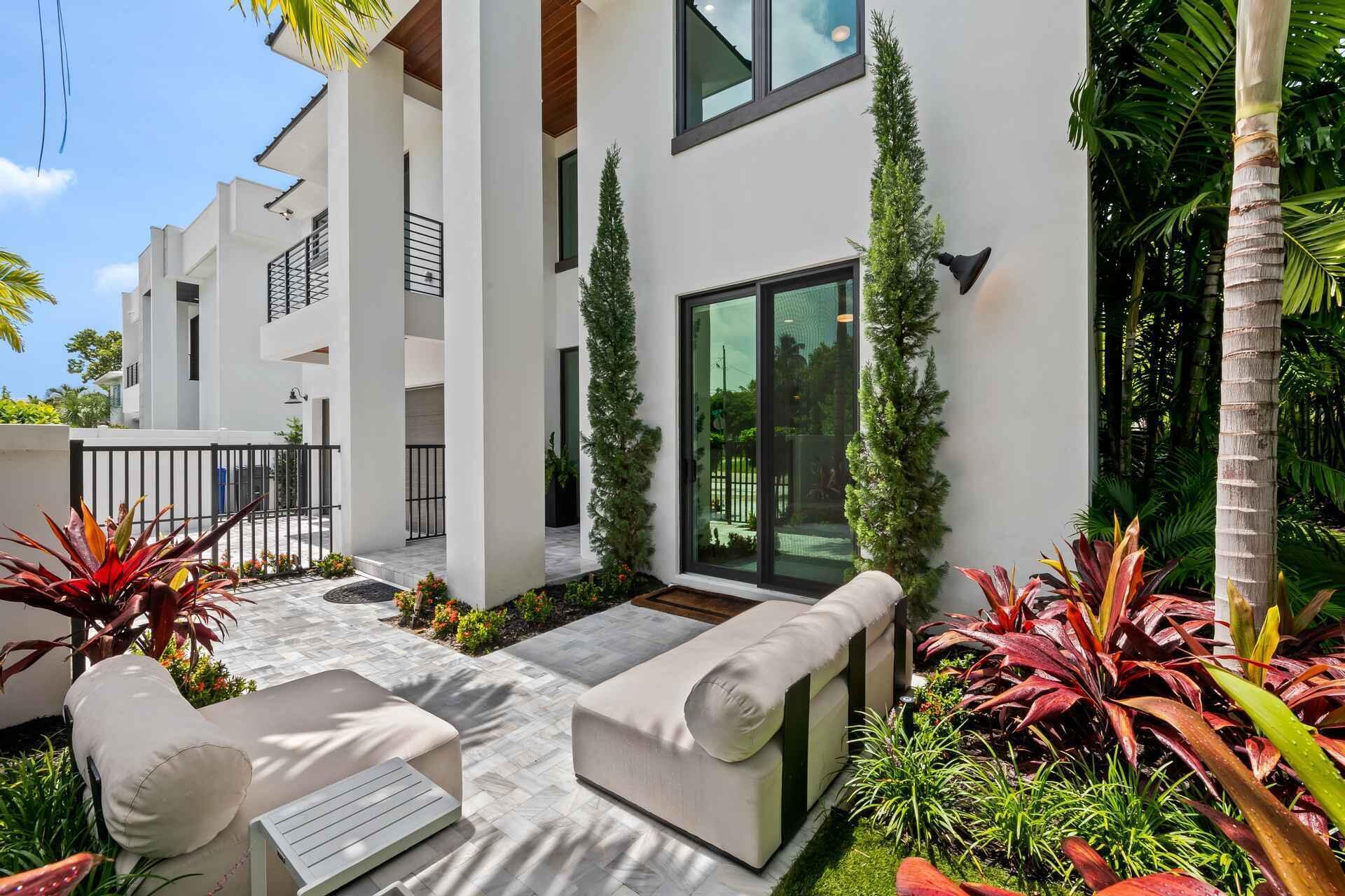 3400 NE 25th, Fort Lauderdale FL 33305