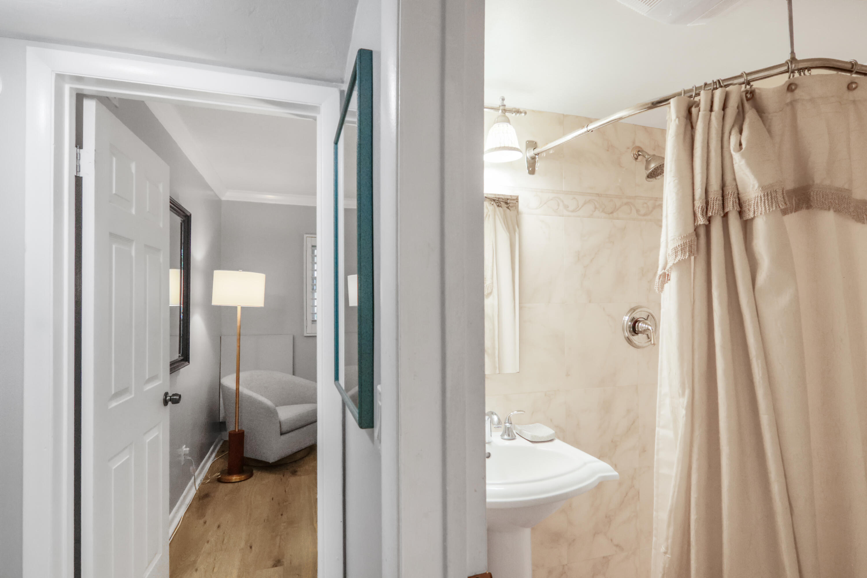 139 SUNRISE #101, Palm Beach FL 33480