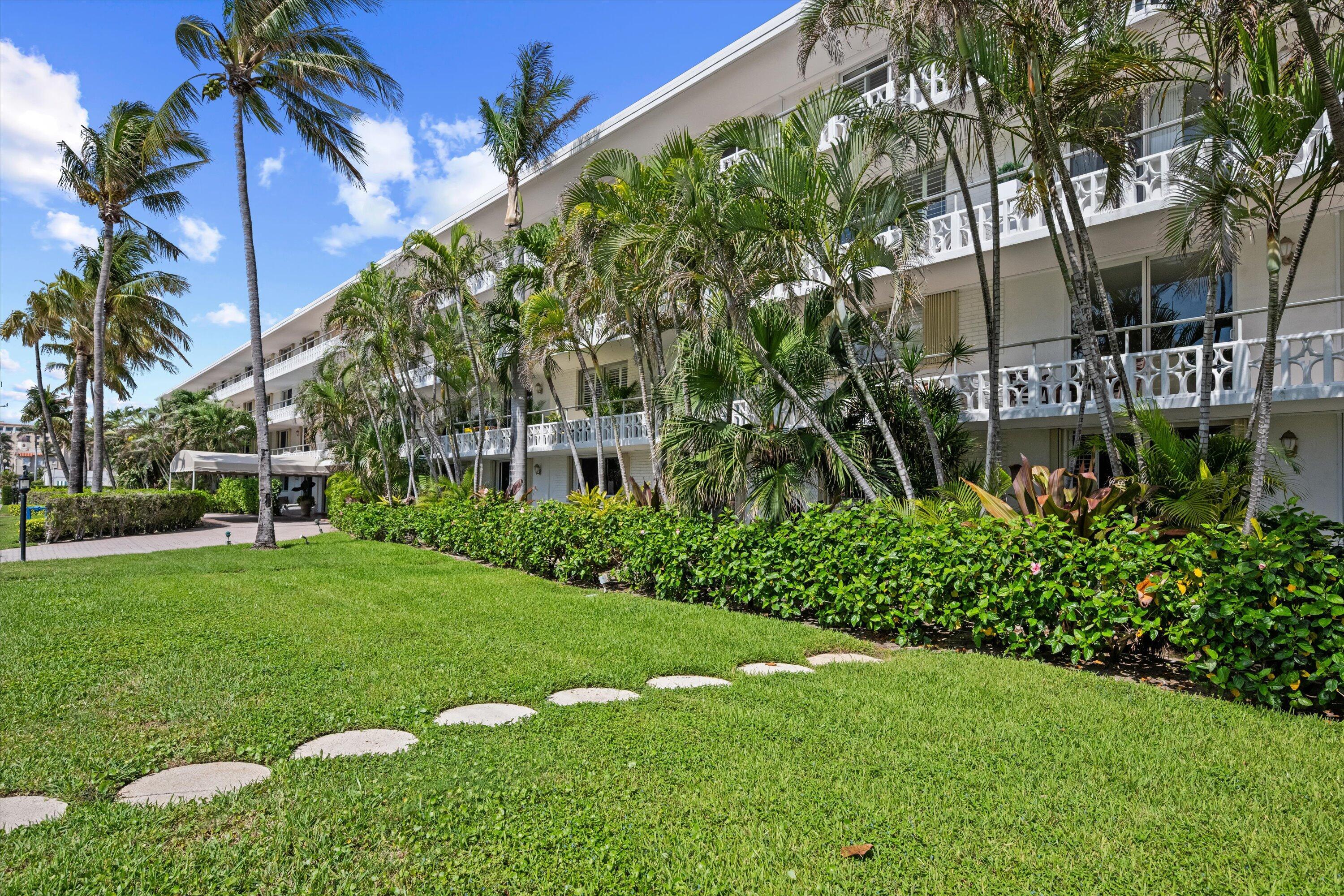 139 SUNRISE #101, Palm Beach FL 33480