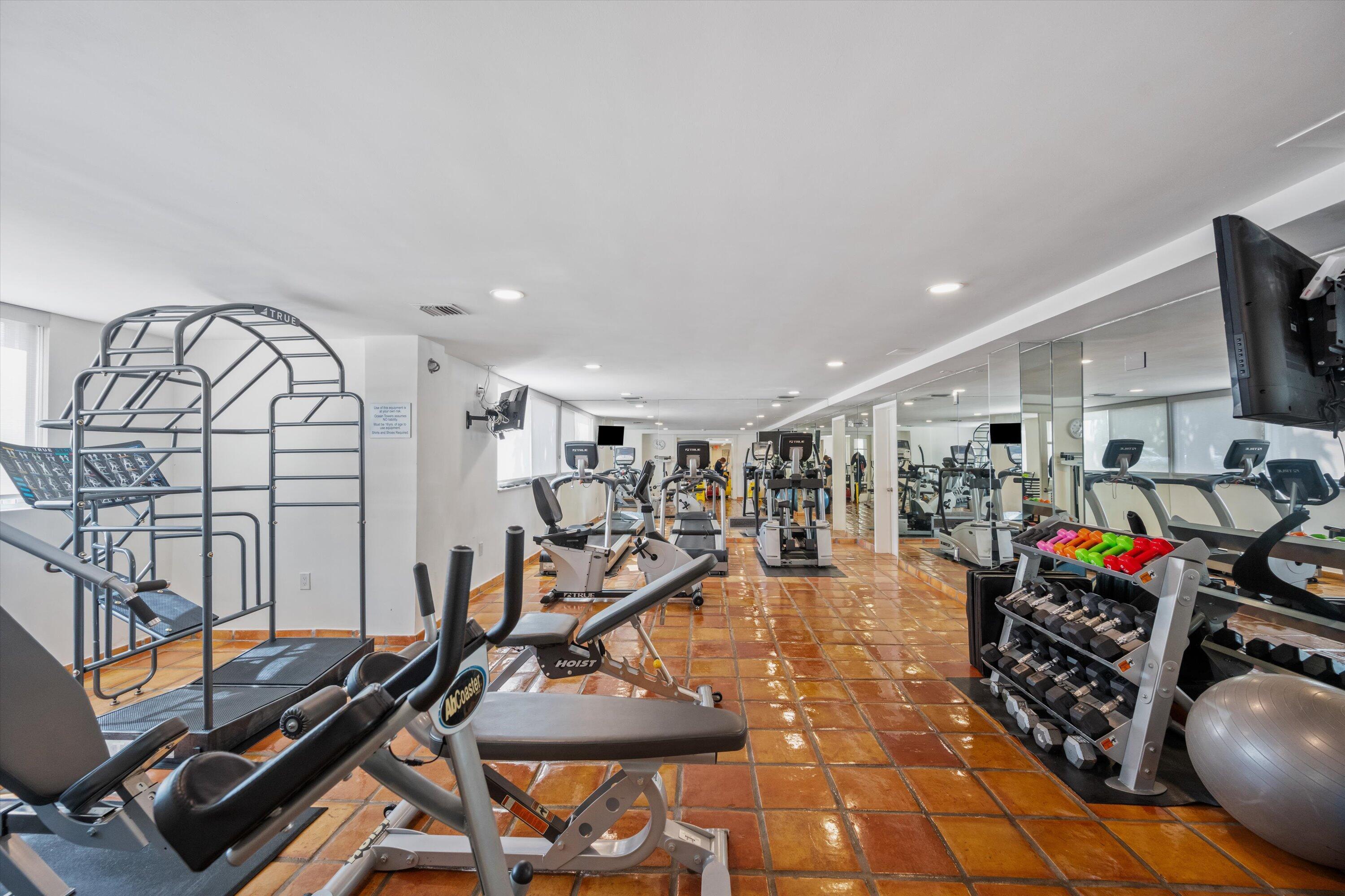 139 SUNRISE #101, Palm Beach FL 33480
