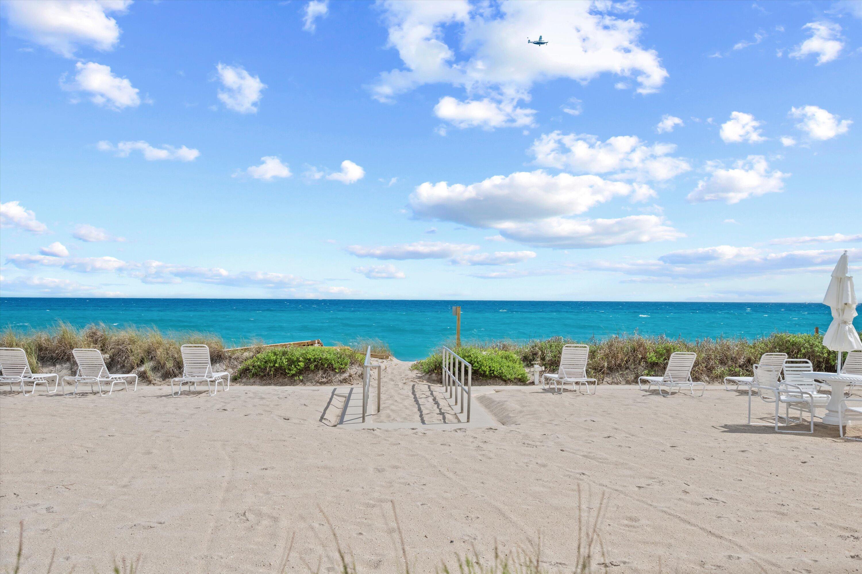139 SUNRISE #101, Palm Beach FL 33480
