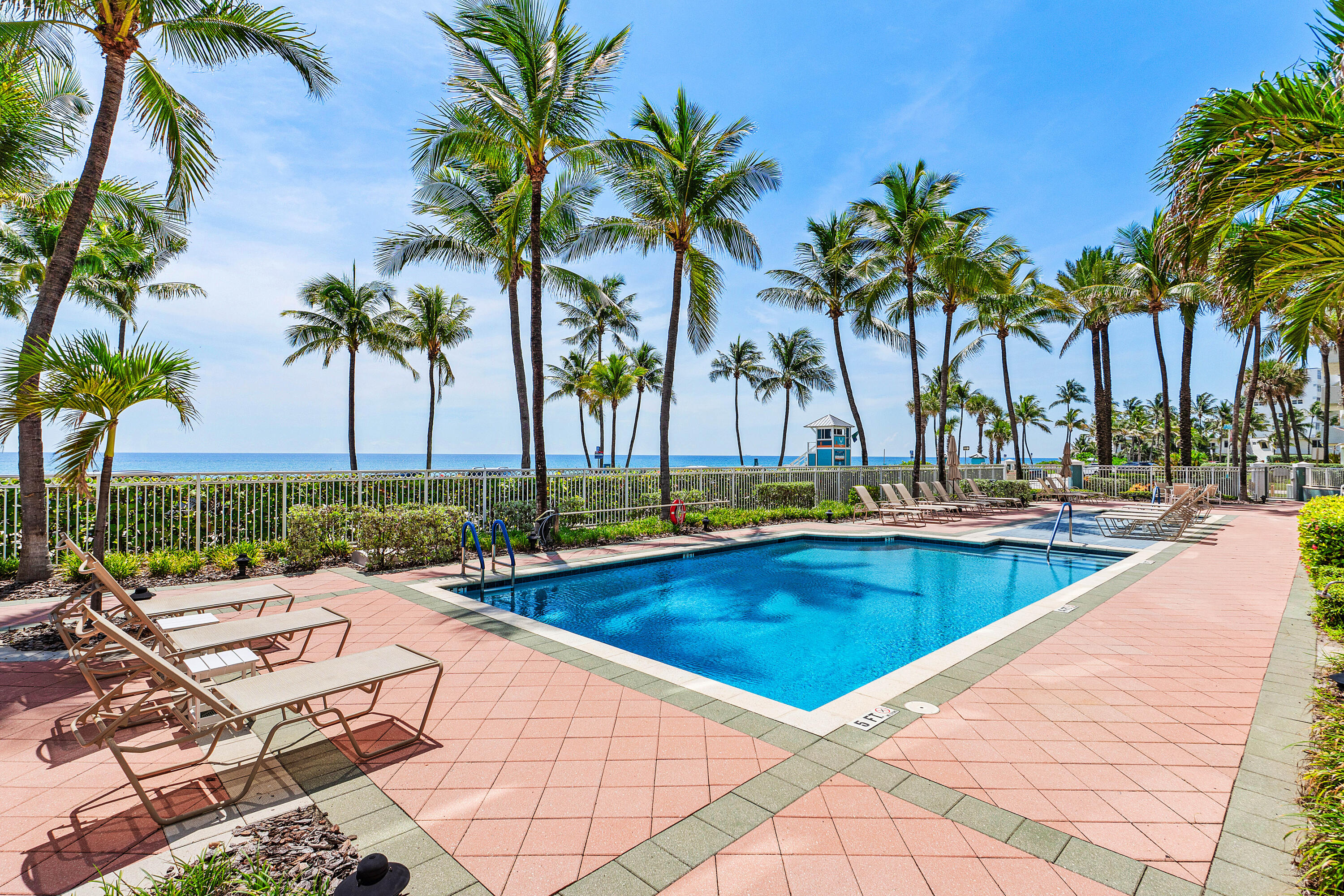 2051 SE 3rd #307, Deerfield Beach FL 33441